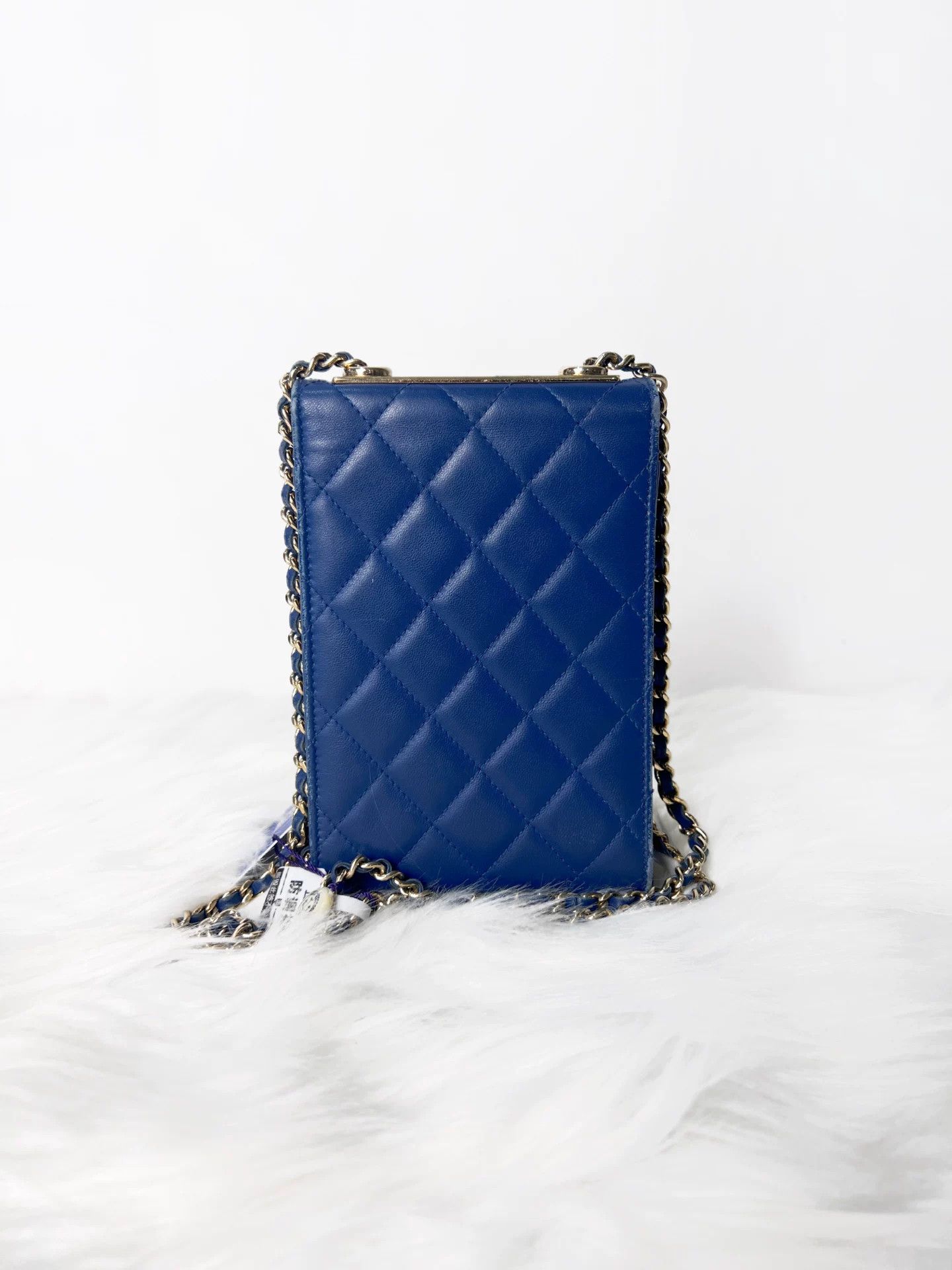 Chanel Pre-loved Bag Very good condition Size ONE SIZE - 2 Thumbnail