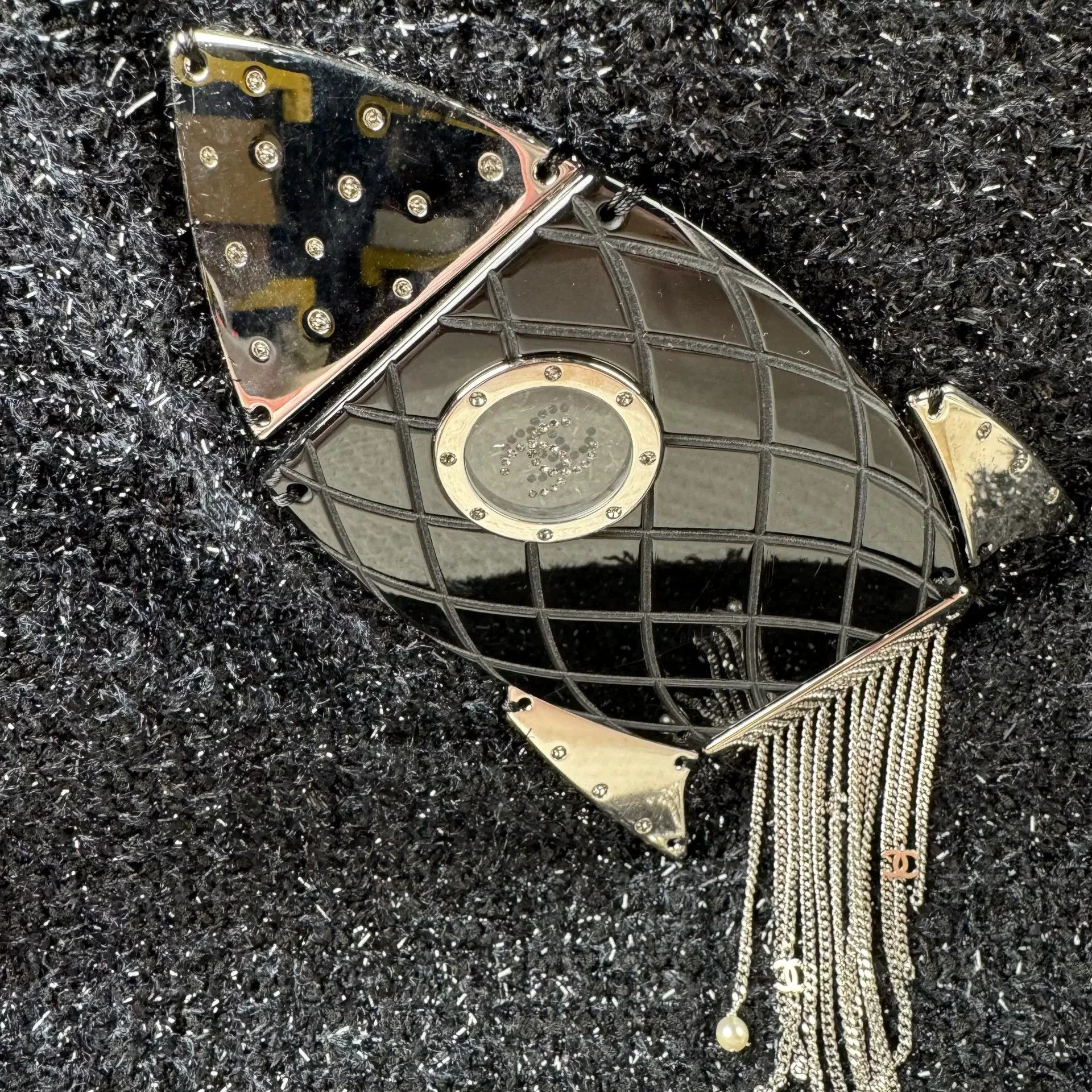 Chanel Pre-loved Bag Very good condition Size ONE SIZE - 2 Thumbnail