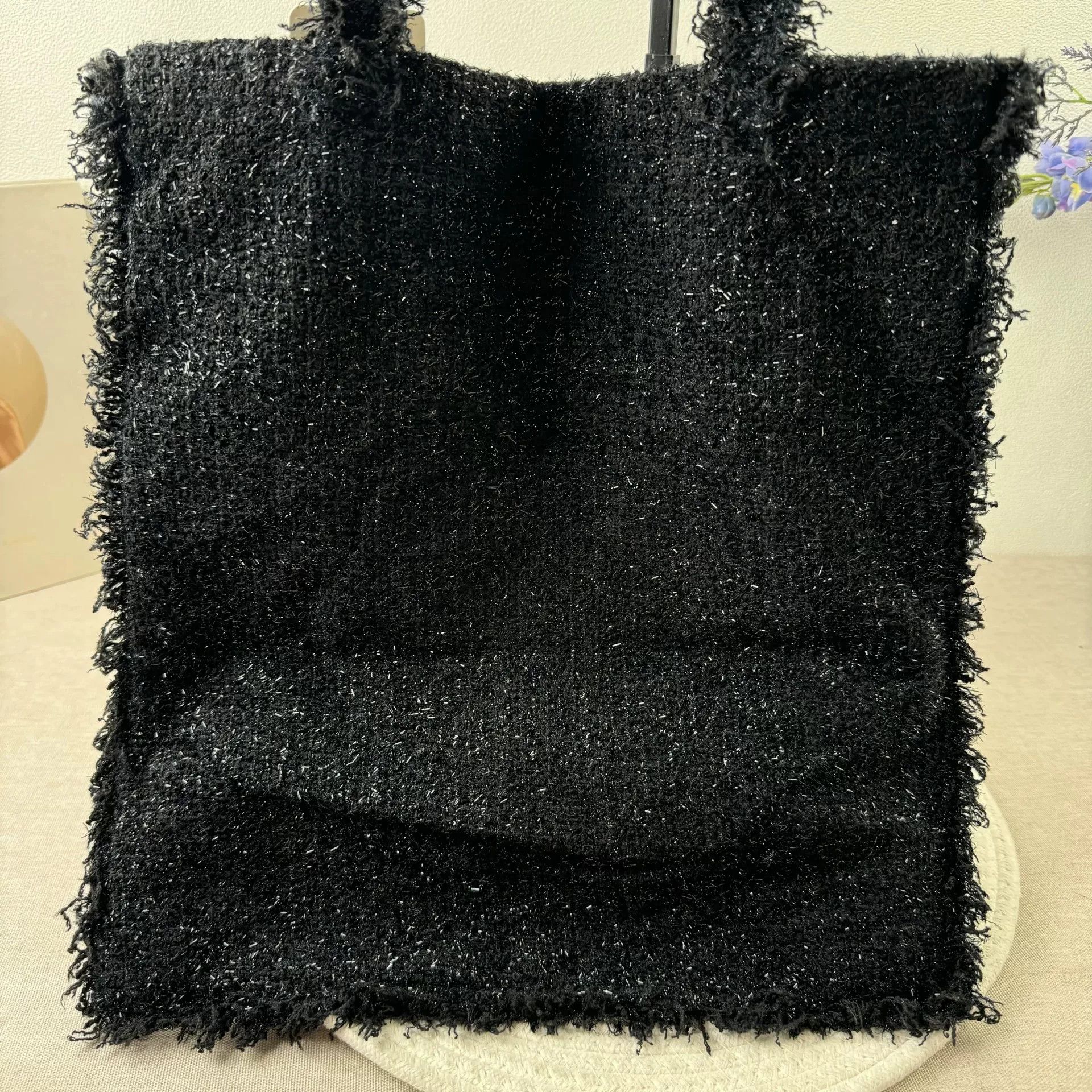 Chanel Pre-loved Bag Very good condition Size ONE SIZE - 4 Thumbnail