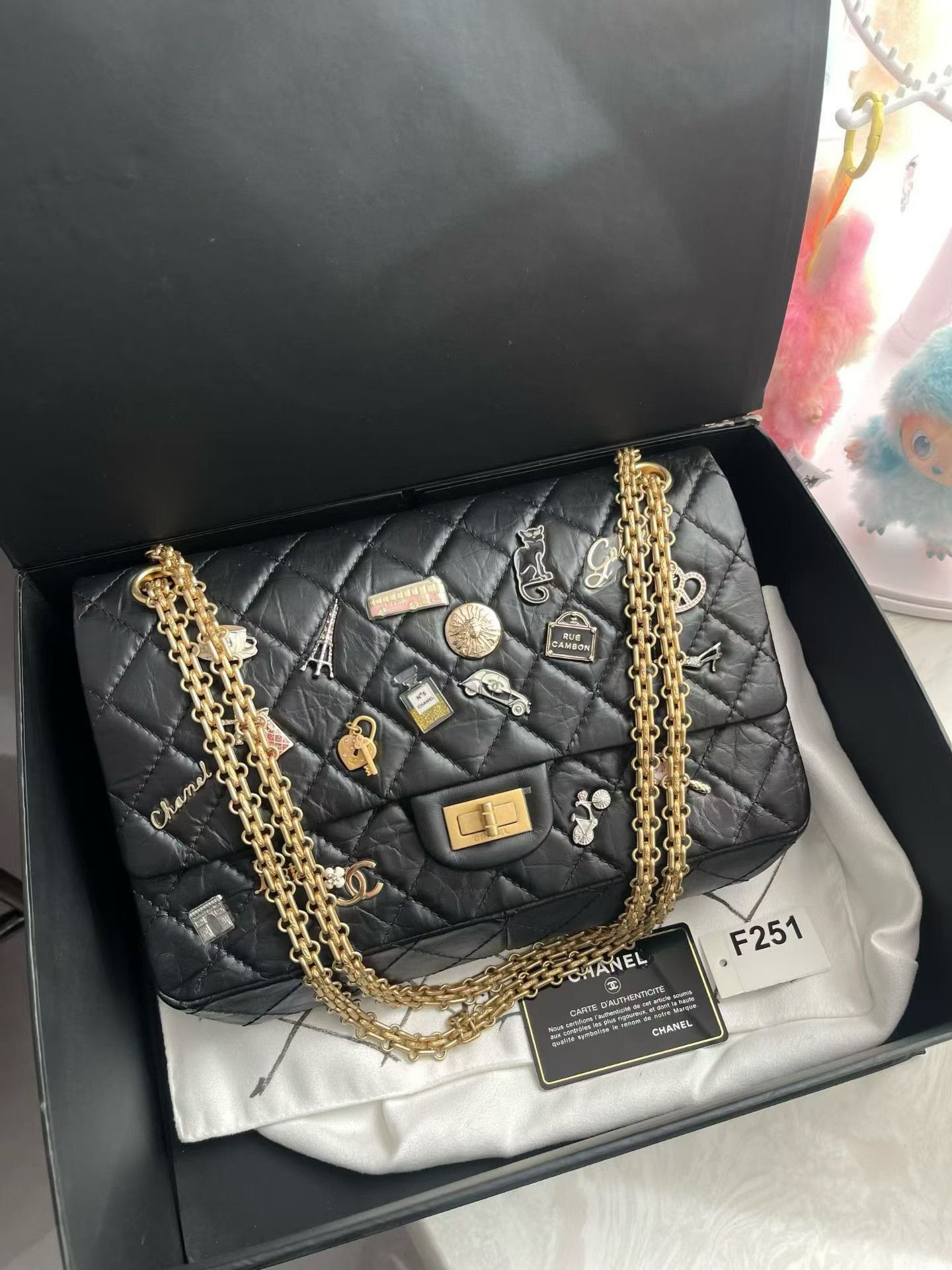 Chanel Pre-loved Bag Very good condition Size ONE SIZE - 4 Thumbnail