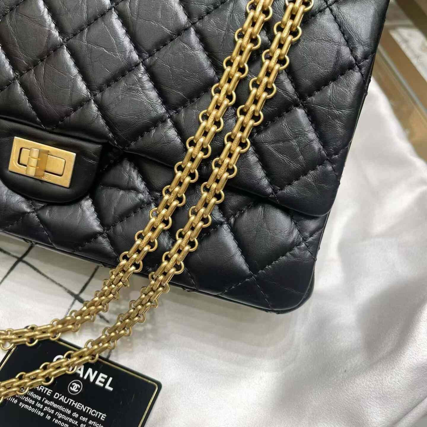 Chanel Pre-loved Bag Very good condition Size ONE SIZE - 3 Thumbnail