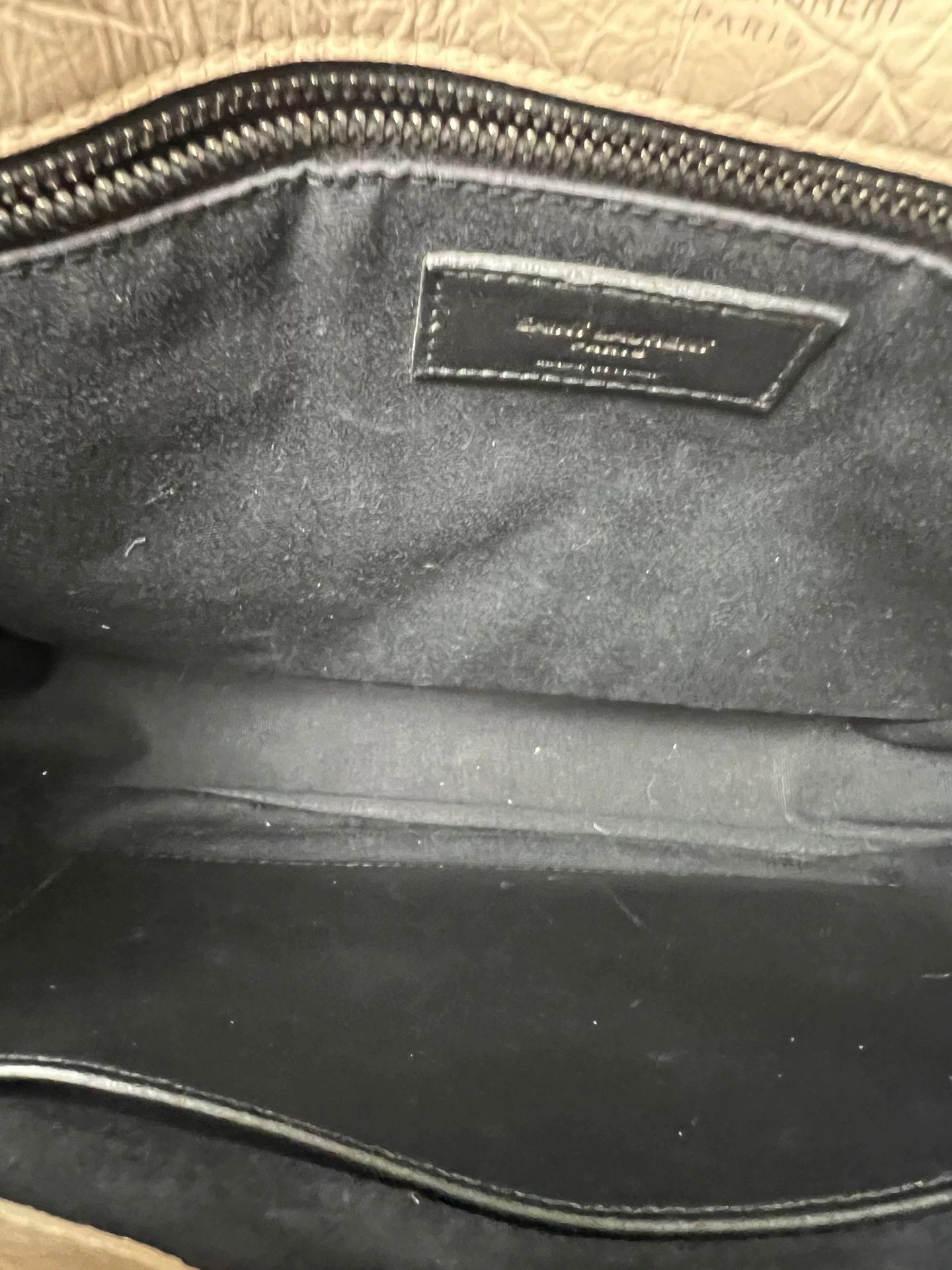 Saint Laurent Paris Pre-loved Bag Very good condition Size ONE SIZE - 5 Thumbnail