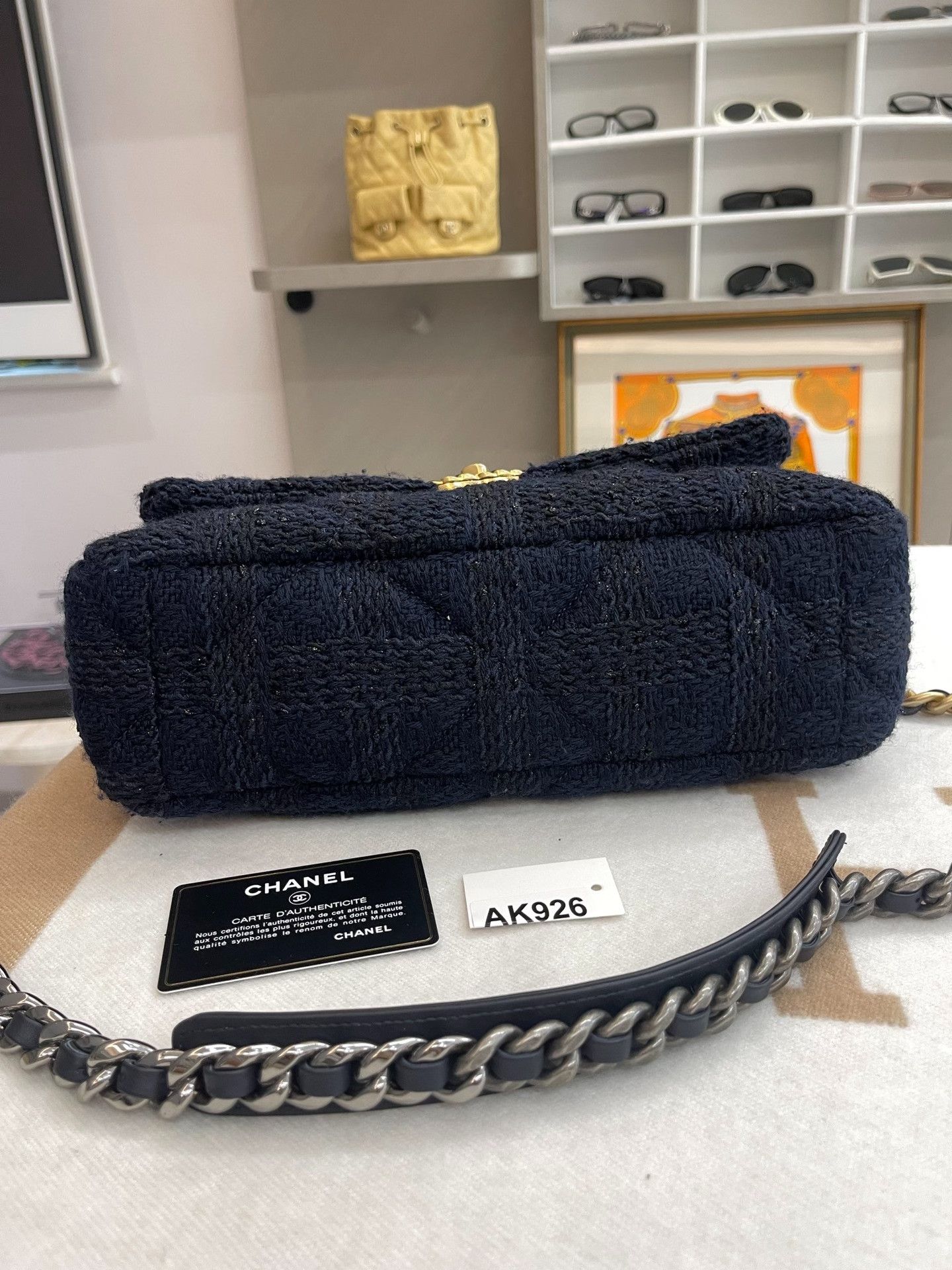 Chanel Pre-loved Bag Very good condition Size ONE SIZE - 4 Thumbnail