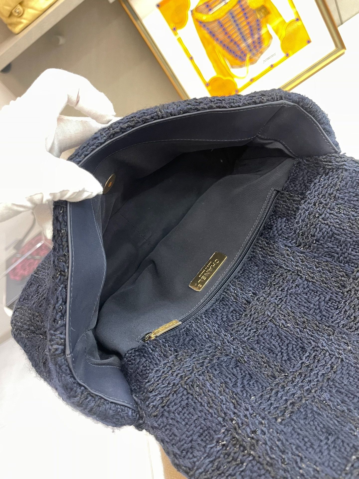 Chanel Pre-loved Bag Very good condition Size ONE SIZE - 7 Thumbnail
