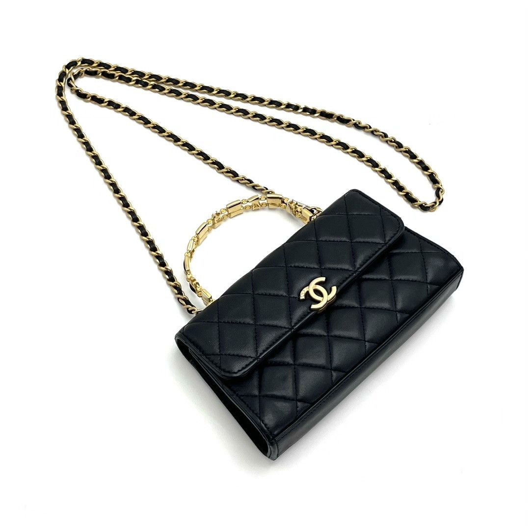 Chanel Pre-loved Bag Very good condition Size ONE SIZE - 3 Thumbnail