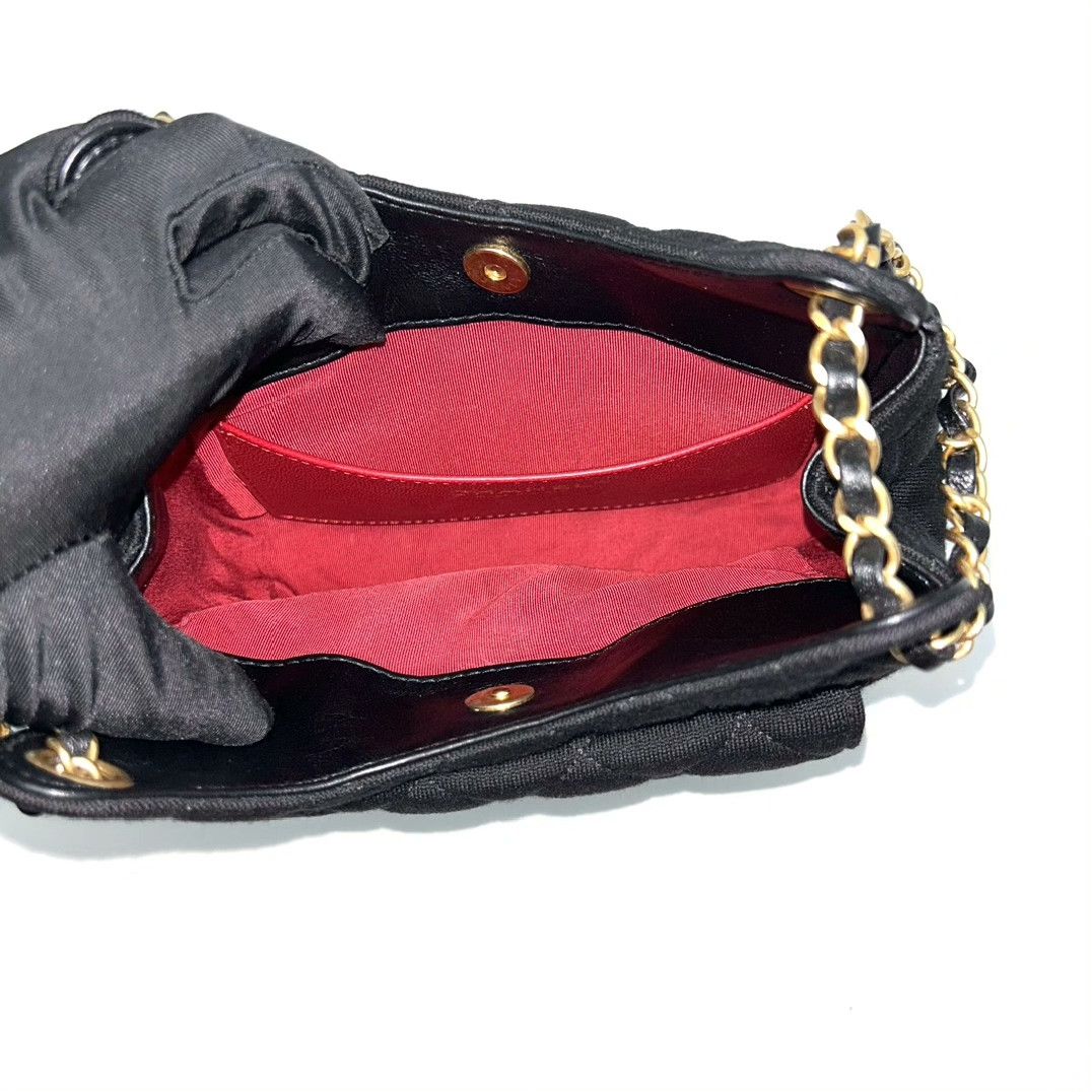 Chanel Pre-loved Bag Very good condition Size ONE SIZE - 6 Thumbnail