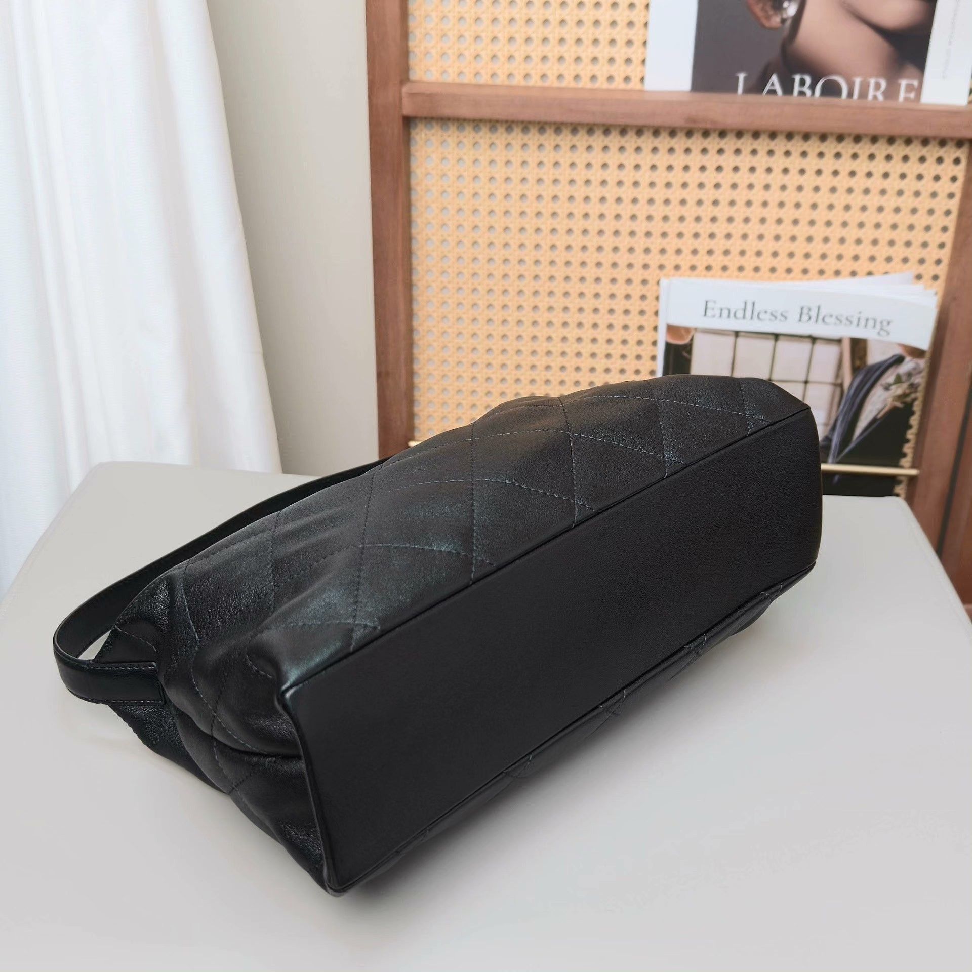 Chanel Pre-loved Bag Very good condition Size ONE SIZE - 3 Thumbnail