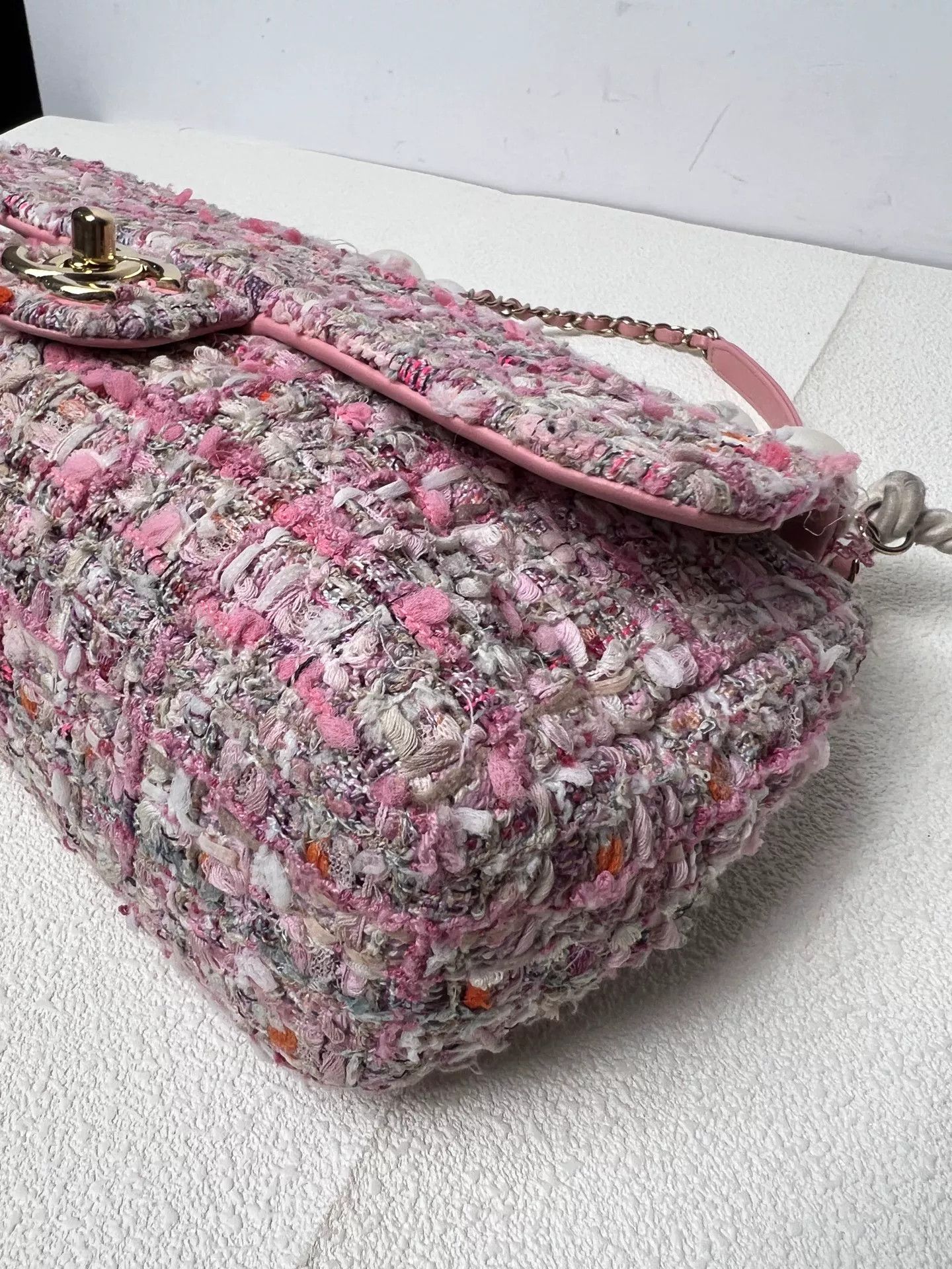 Chanel Pre-loved Bag Very good condition Size ONE SIZE - 3 Thumbnail