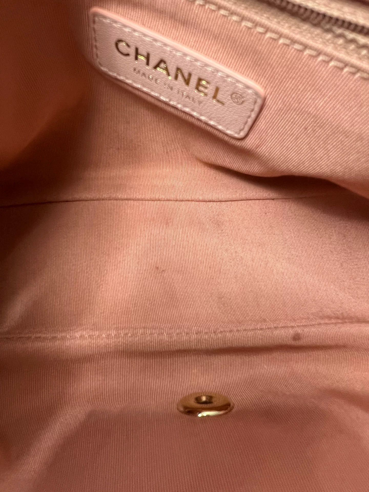 Chanel Pre-loved Bag Very good condition Size ONE SIZE - 5 Thumbnail