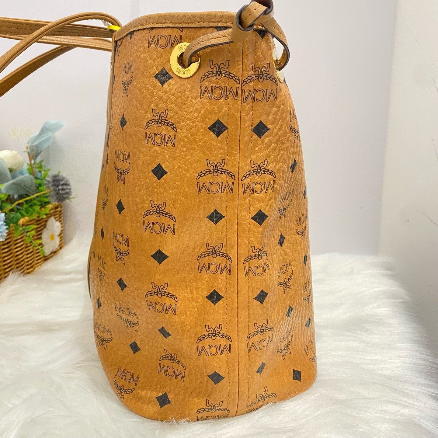 MCM Pre-loved Bag Very good condition Size ONE SIZE - 2 Thumbnail