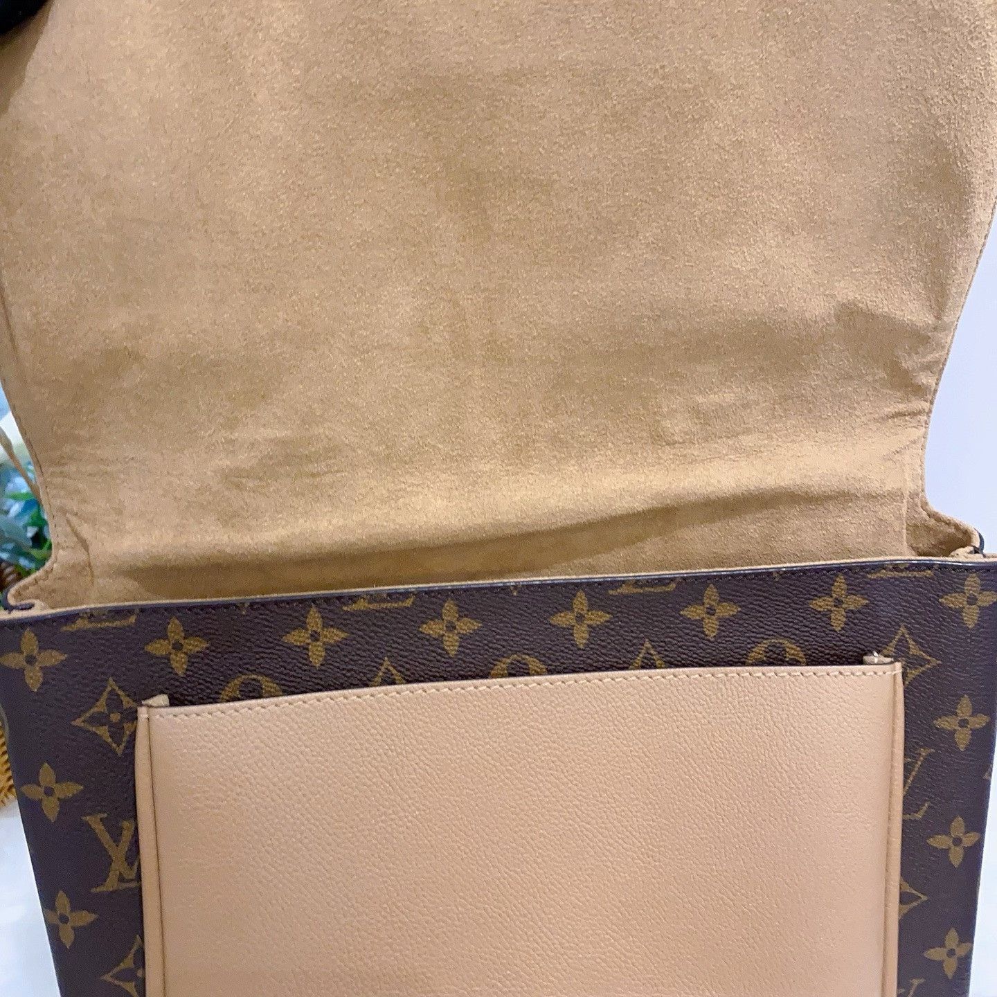 Louis Vuitton Pre-loved Bag Very good condition Size ONE SIZE - 5 Thumbnail