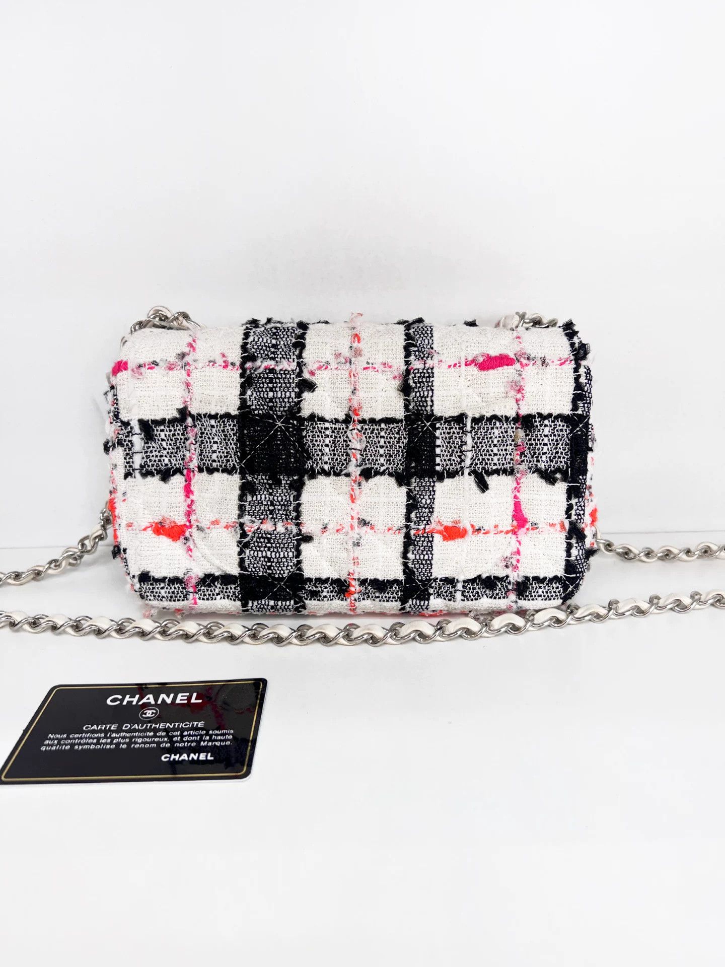 Chanel Pre-loved Bag Very good condition Size ONE SIZE - 2 Thumbnail