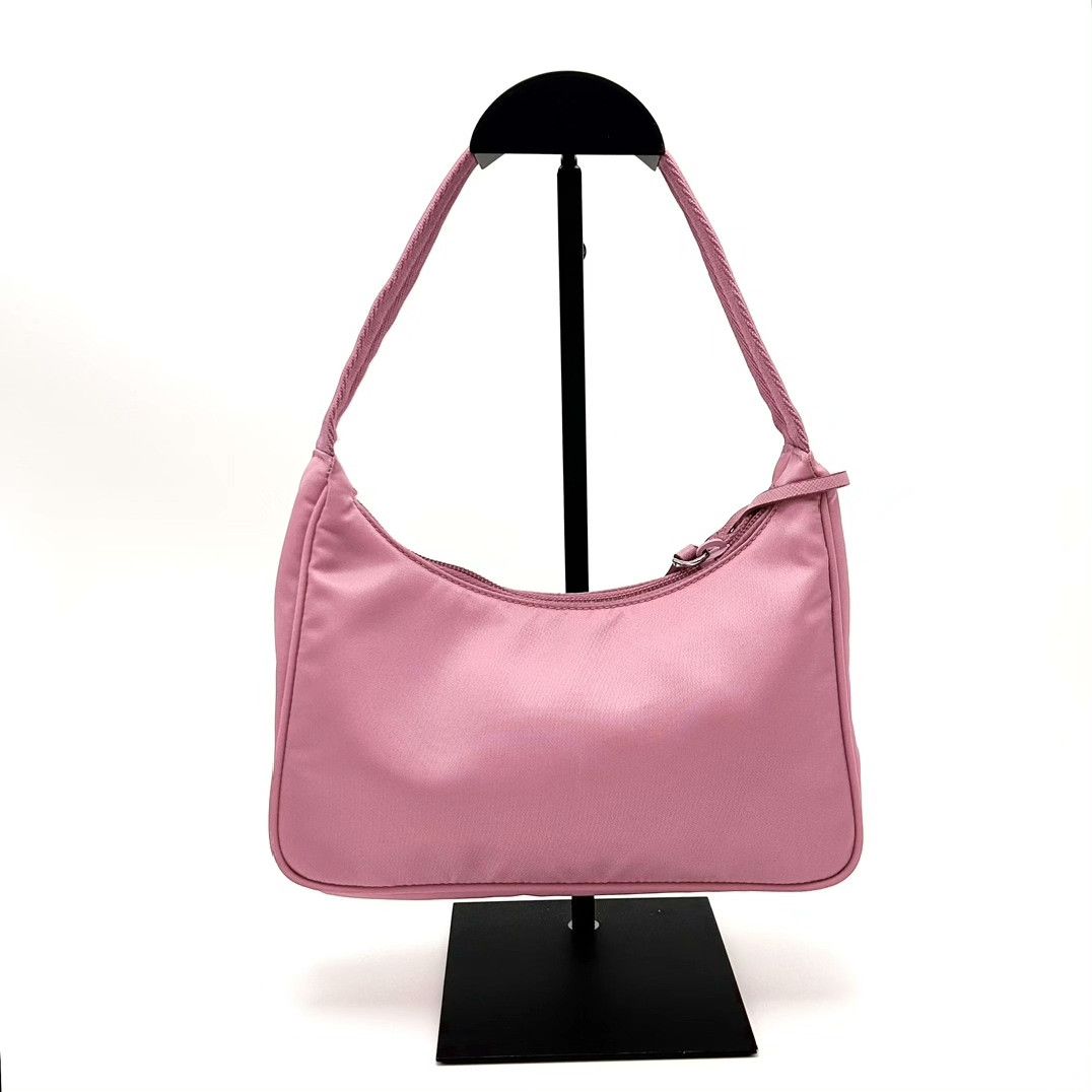 Prada Pre-loved Bag Very good condition Size ONE SIZE - 2 Thumbnail