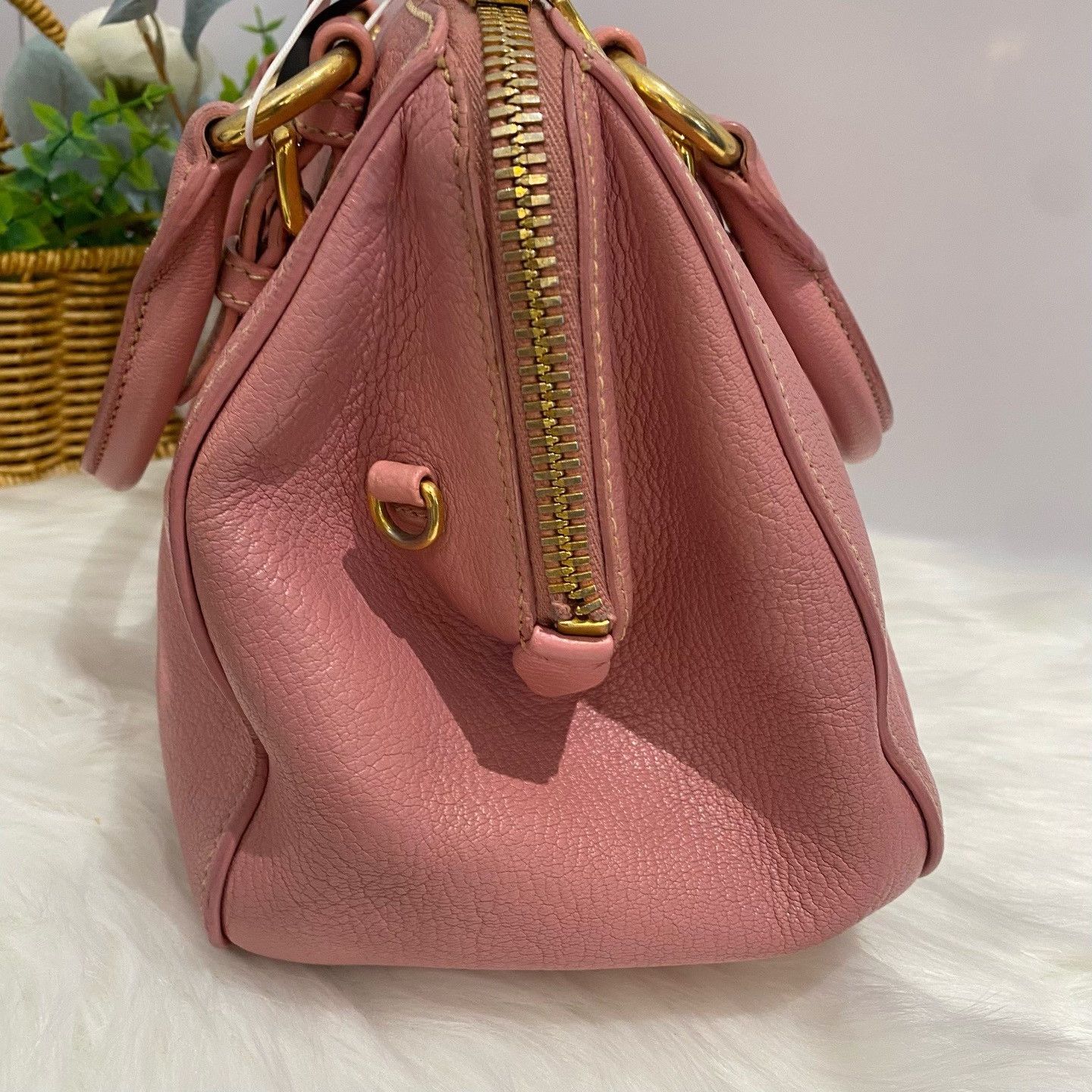 Miu Miu Pre-loved Bag Very good condition Size ONE SIZE - 4 Thumbnail