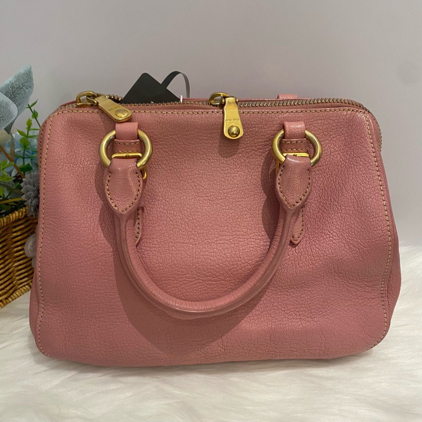 Miu Miu Pre-loved Bag Very good condition Size ONE SIZE - 3 Thumbnail