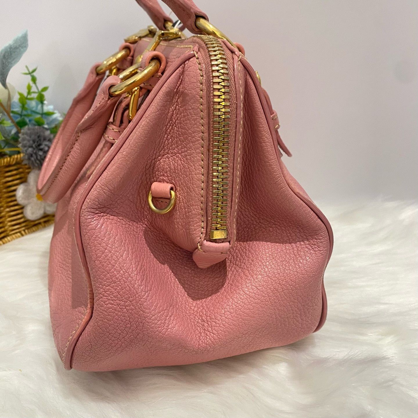 Miu Miu Pre-loved Bag Very good condition Size ONE SIZE - 2 Thumbnail