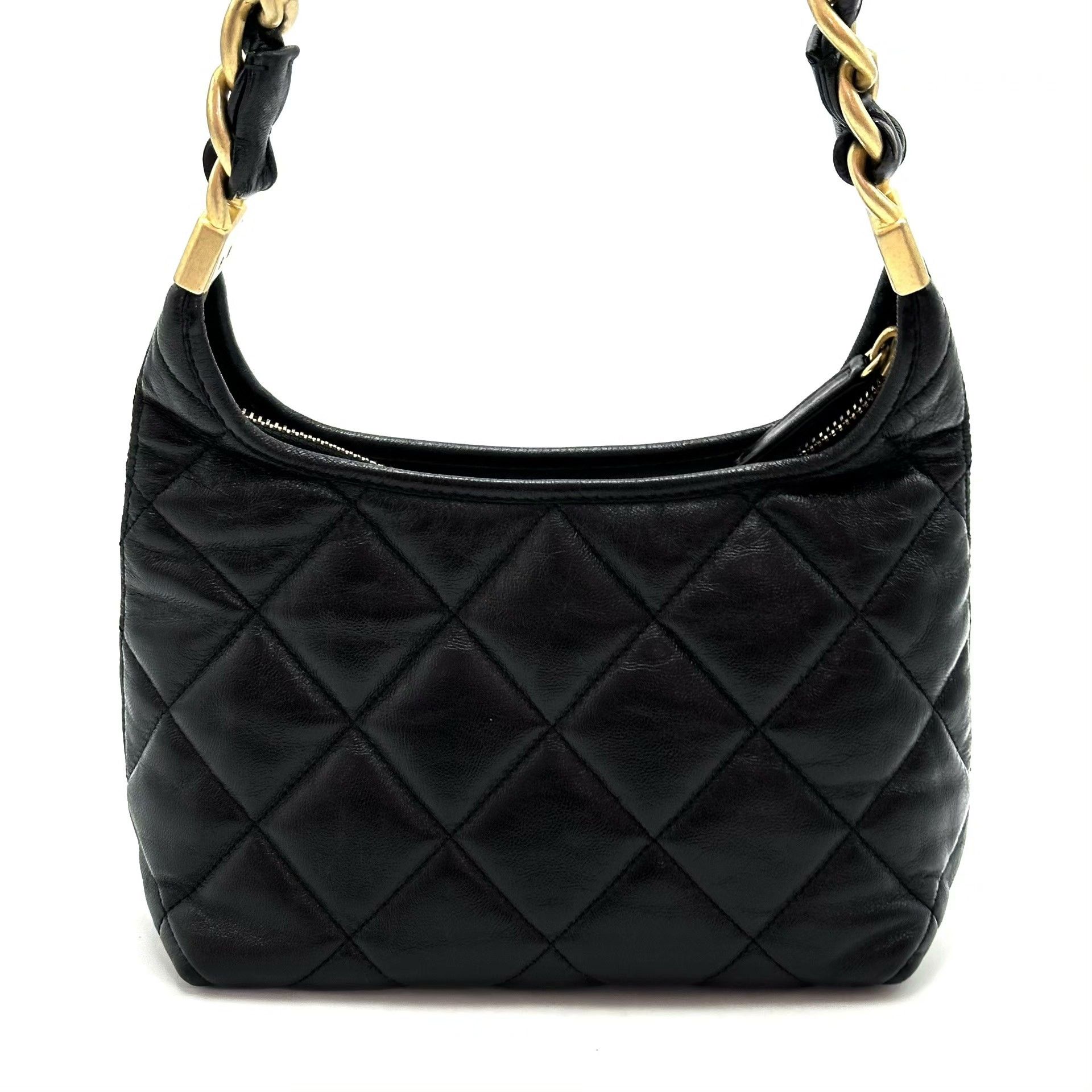 Chanel Pre-loved Bag Very good condition Size ONE SIZE - 3 Thumbnail