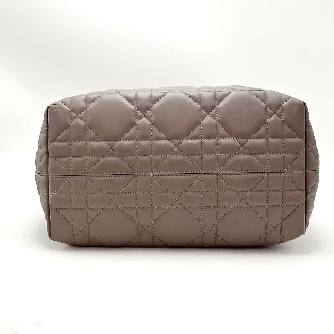 Dior Pre-loved Bag Very good condition Size ONE SIZE - 5 Thumbnail