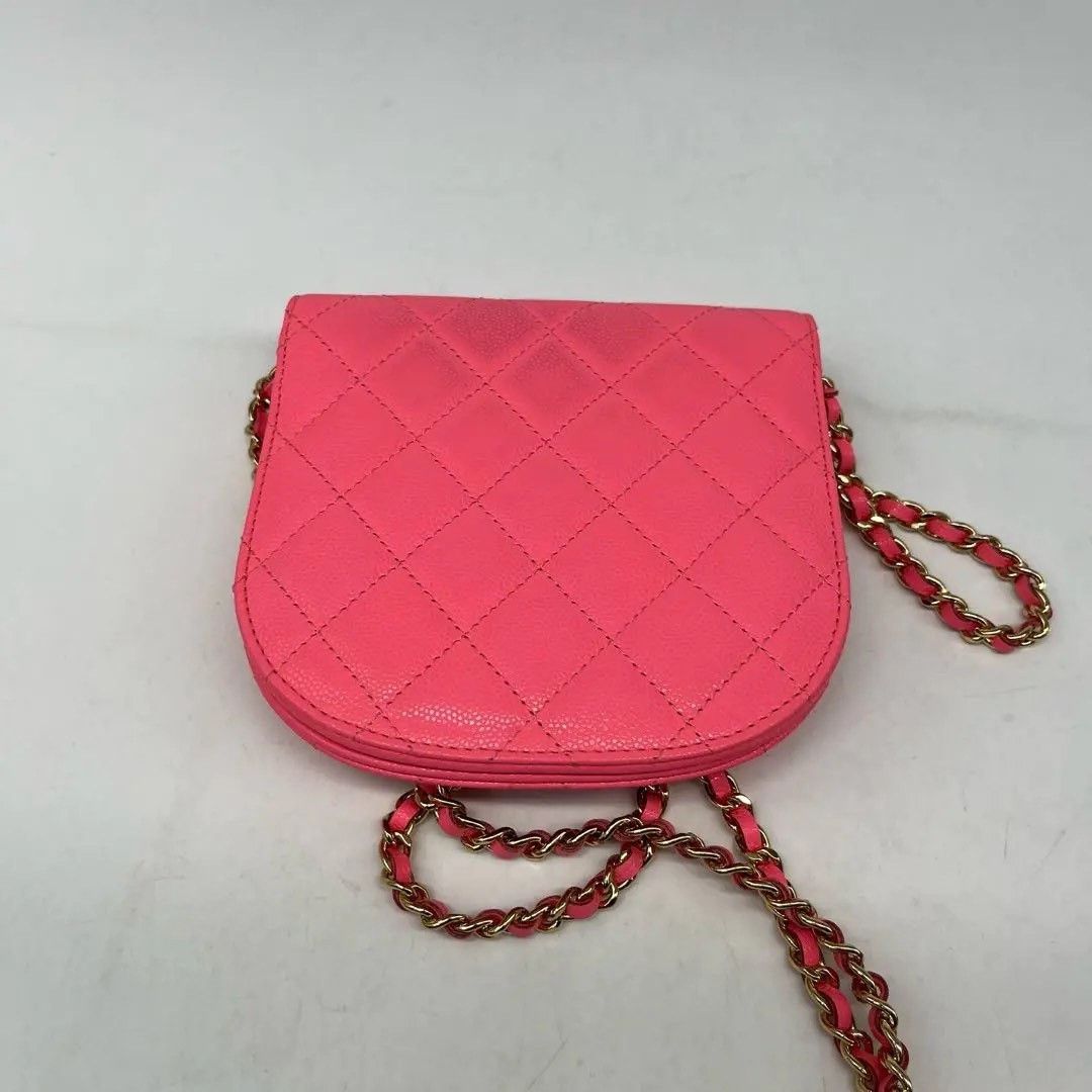 Chanel Pre-loved Bag Very good condition Size ONE SIZE - 4 Thumbnail