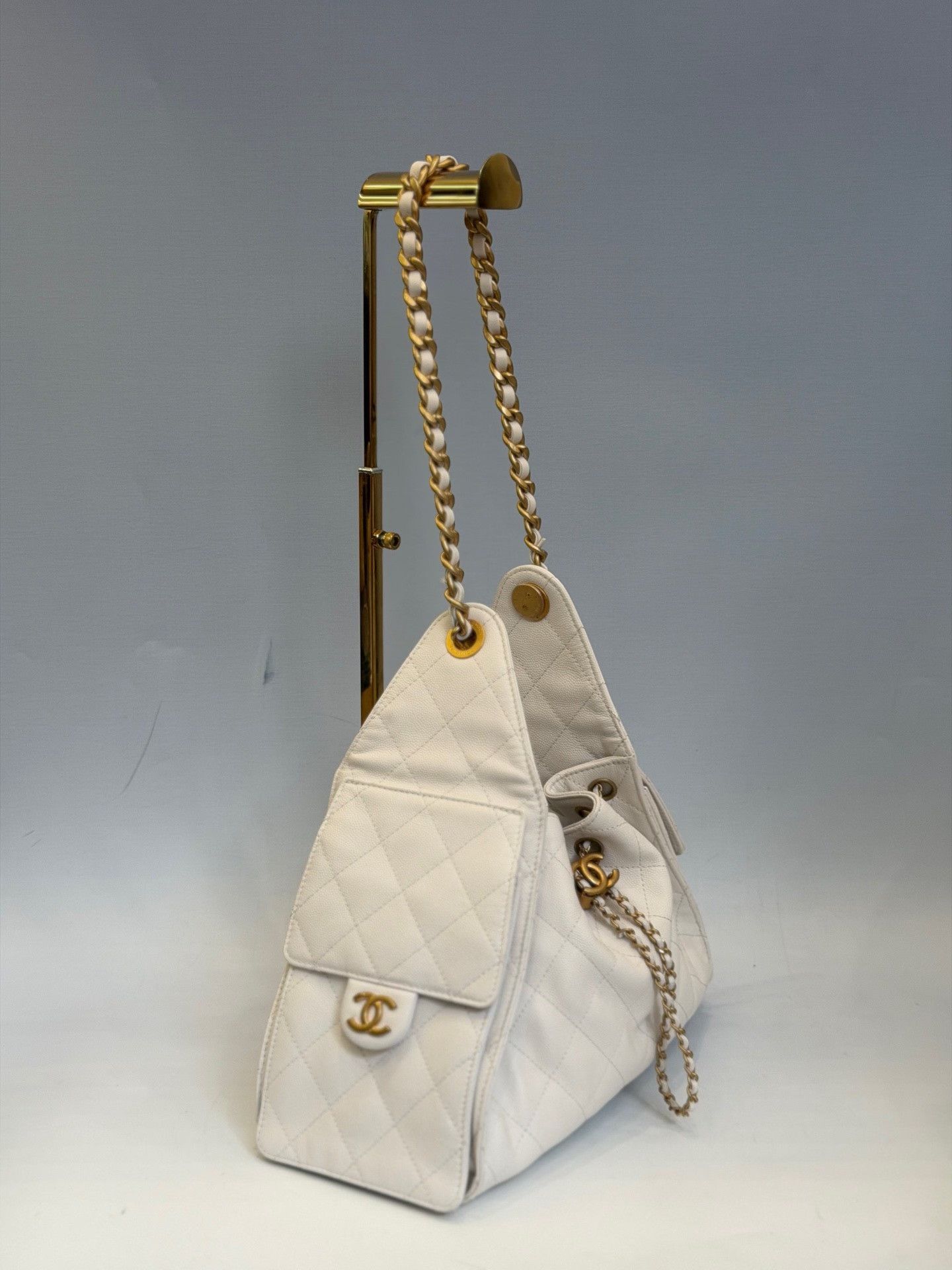 Chanel Pre-loved Bag Very good condition Size ONE SIZE - 3 Thumbnail
