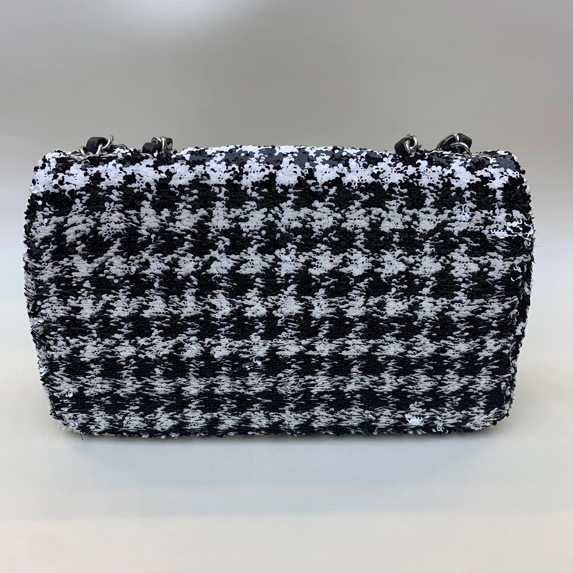 Chanel Pre-loved Bag Very good condition Size ONE SIZE - 6 Thumbnail