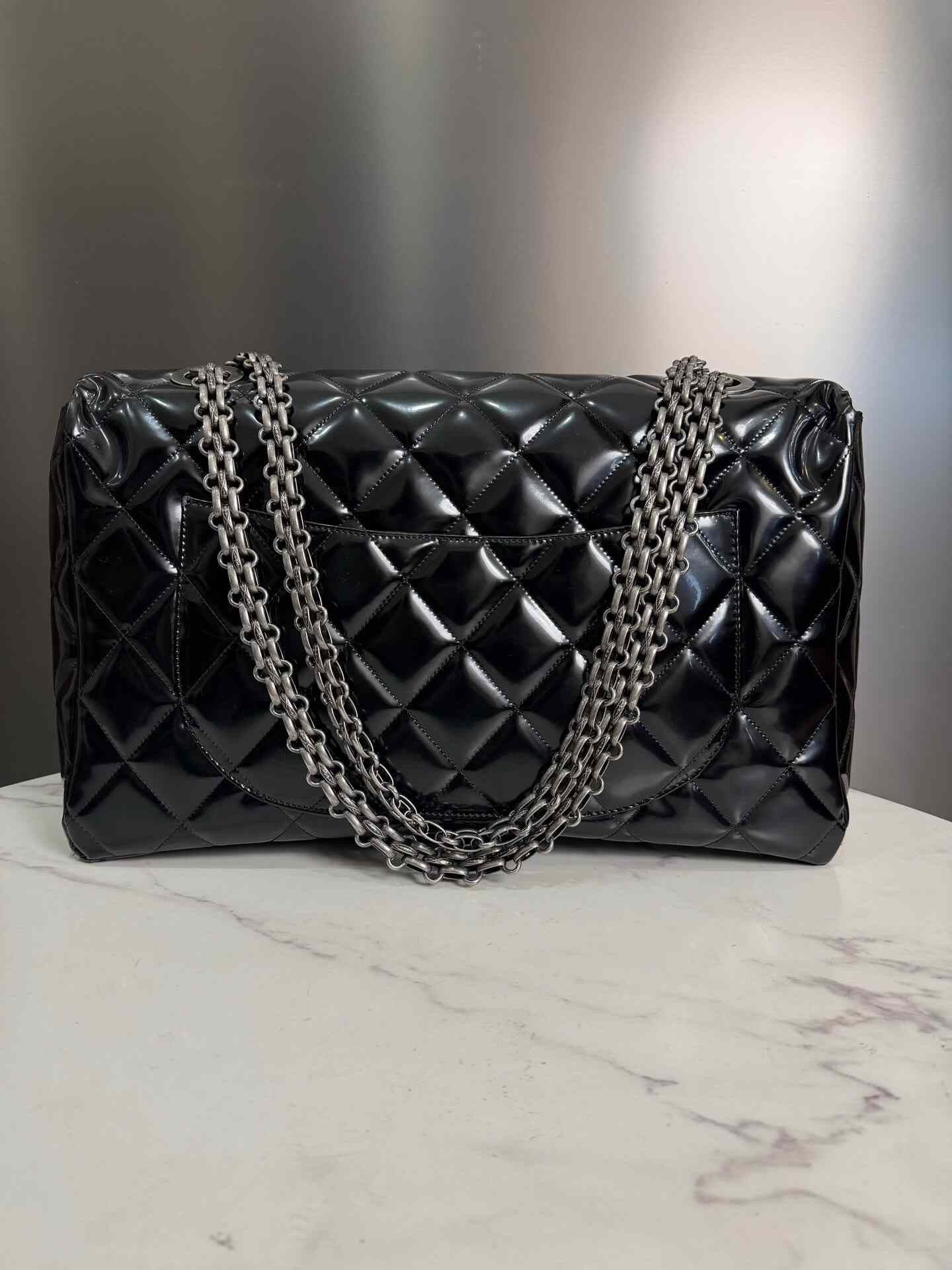 Chanel Pre-loved Bag Very good condition Size ONE SIZE - 3 Thumbnail