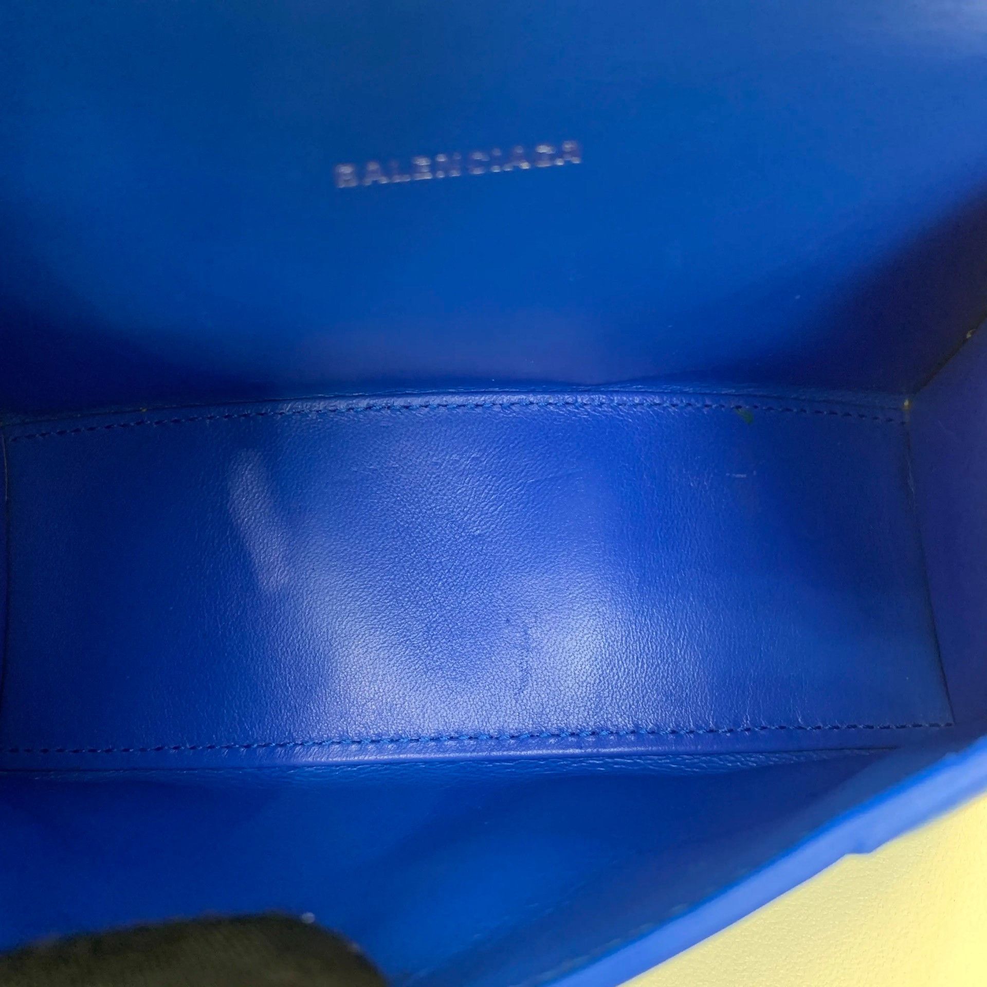 Balenciaga Pre-loved Bag Very good condition Size ONE SIZE - 8 Thumbnail