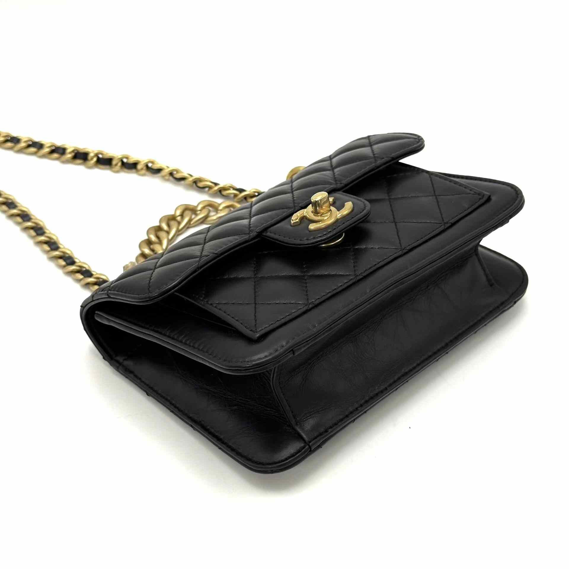 Chanel Pre-loved Bag Very good condition Size ONE SIZE - 4 Thumbnail