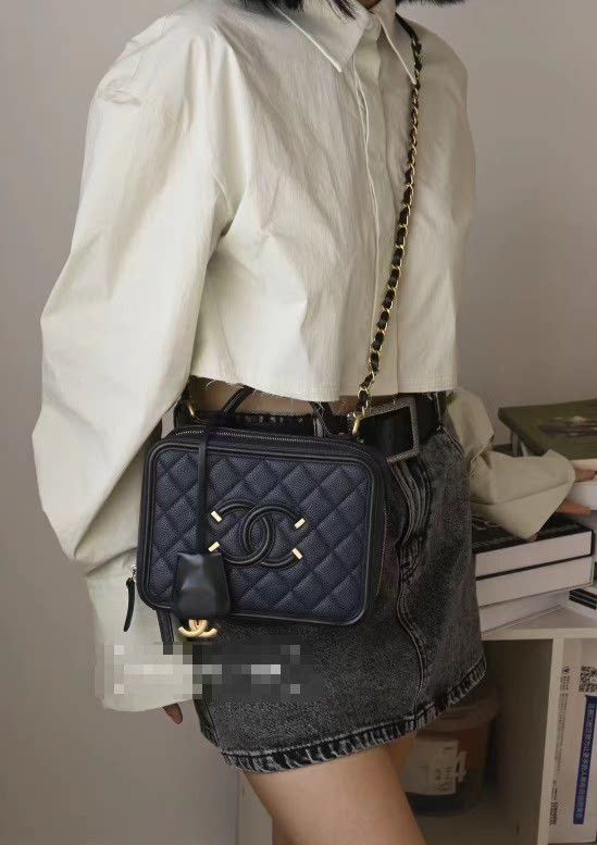 Chanel Pre-loved Bag Very good condition Size ONE SIZE - 7 Thumbnail