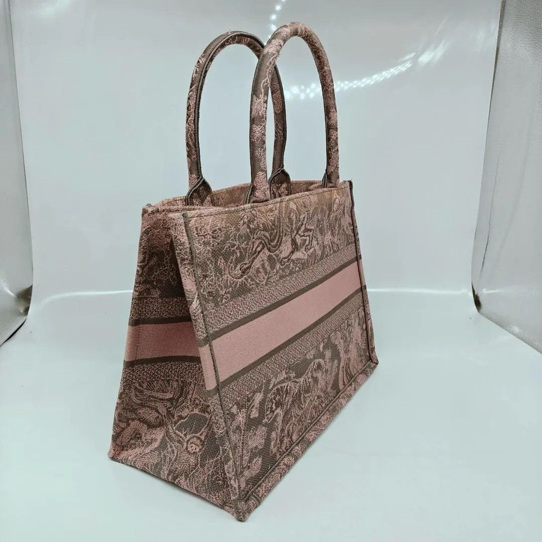 Dior Pre-loved Bag Very good condition Size ONE SIZE - 7 Thumbnail