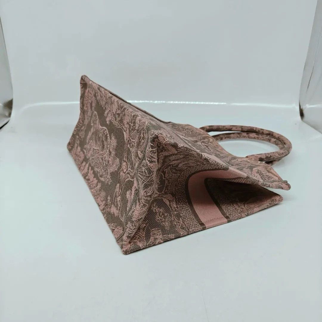 Dior Pre-loved Bag Very good condition Size ONE SIZE - 8 Thumbnail