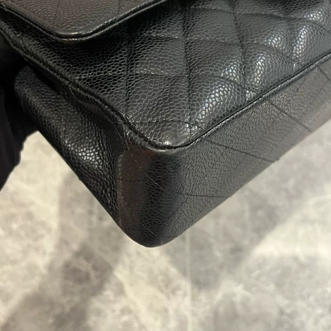 Chanel Pre-loved Bag Very good condition Size ONE SIZE - 6 Thumbnail