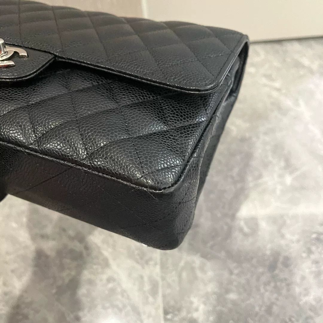 Chanel Pre-loved Bag Very good condition Size ONE SIZE - 5 Thumbnail