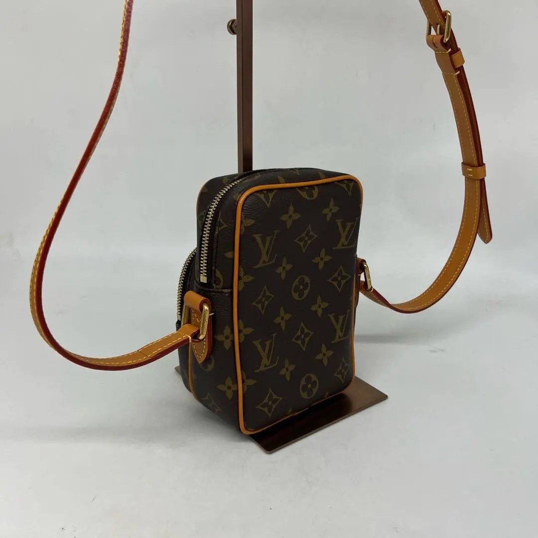 Louis Vuitton Pre-loved Bag Very good condition Size ONE SIZE - 7 Thumbnail