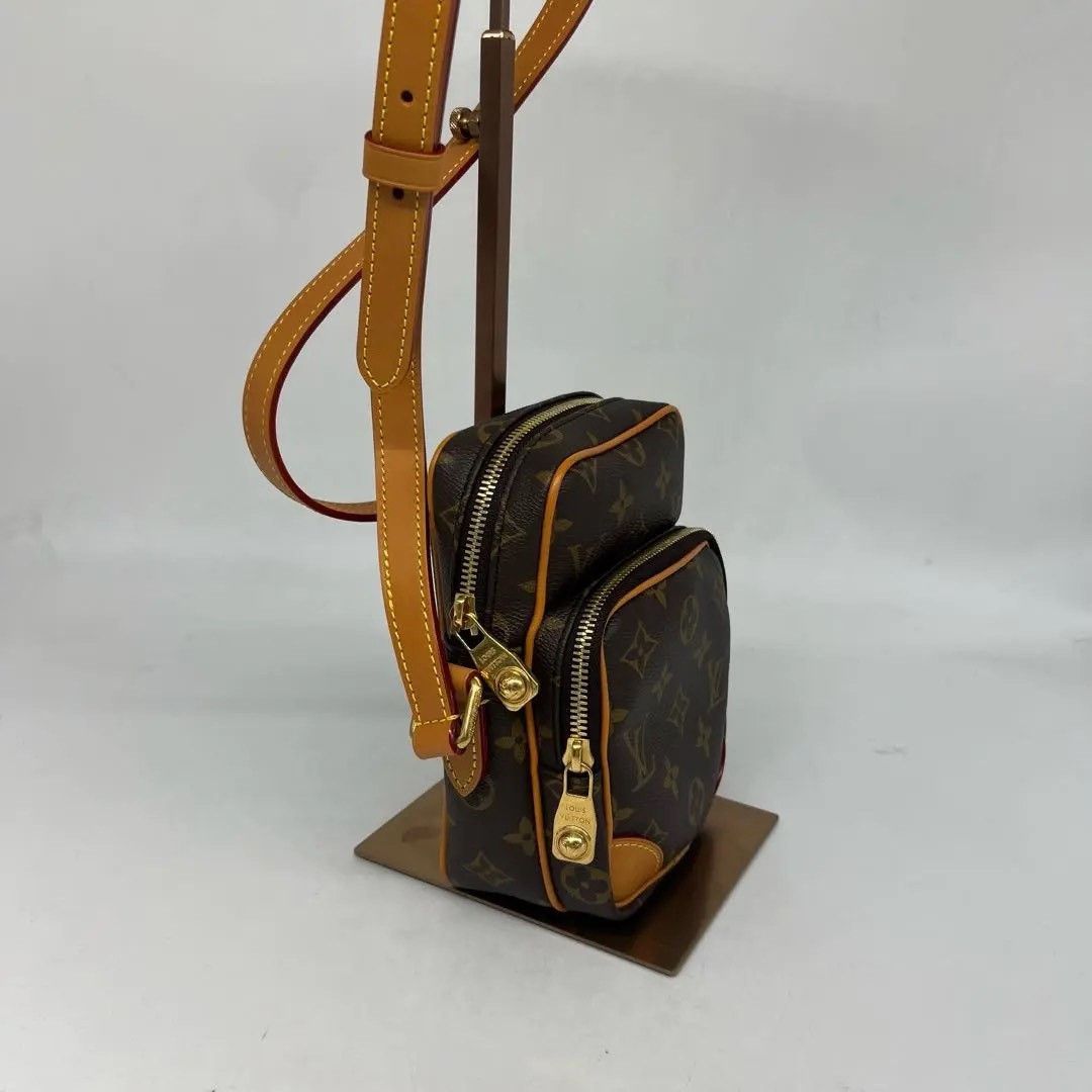 Louis Vuitton Pre-loved Bag Very good condition Size ONE SIZE - 9 Thumbnail