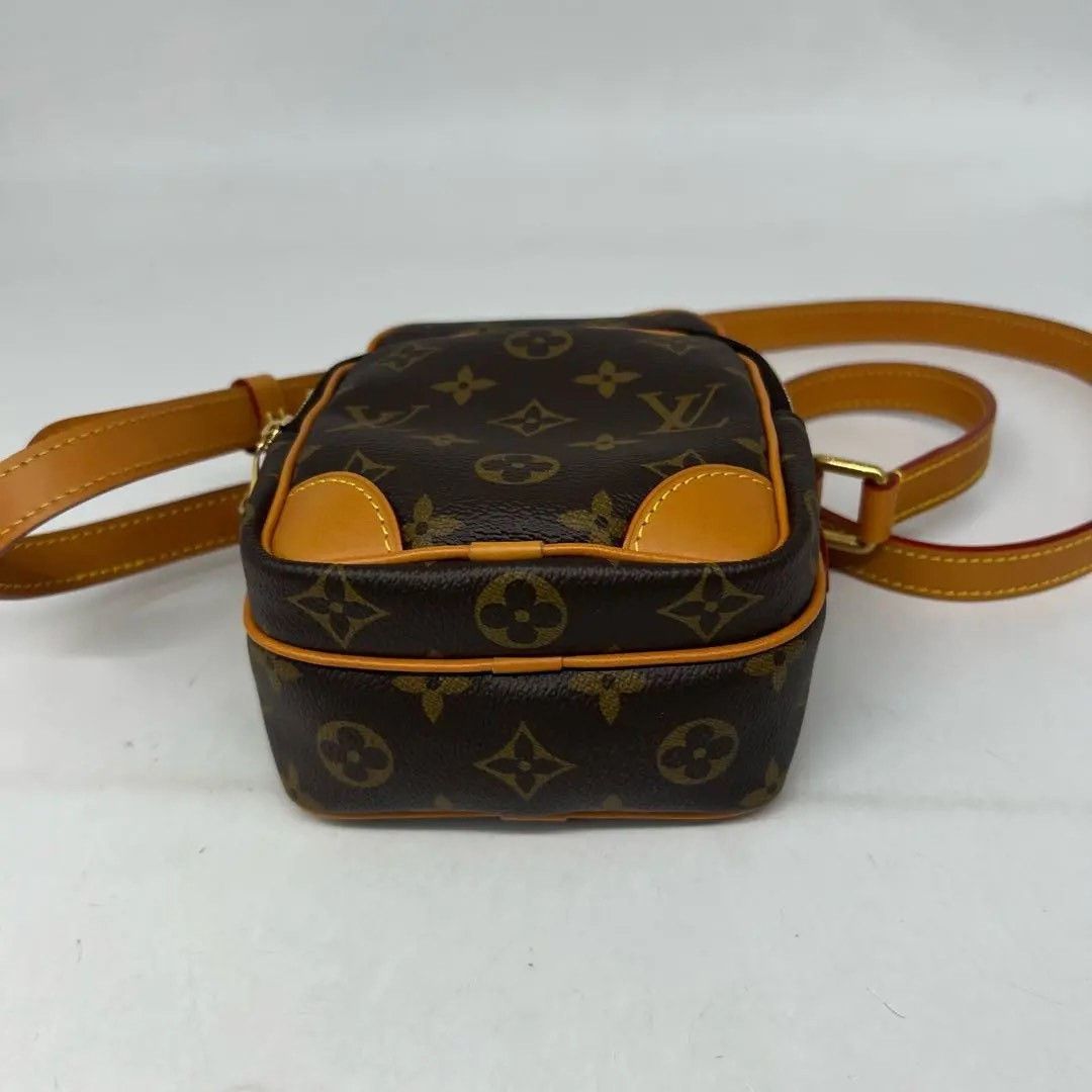Louis Vuitton Pre-loved Bag Very good condition Size ONE SIZE - 8 Thumbnail