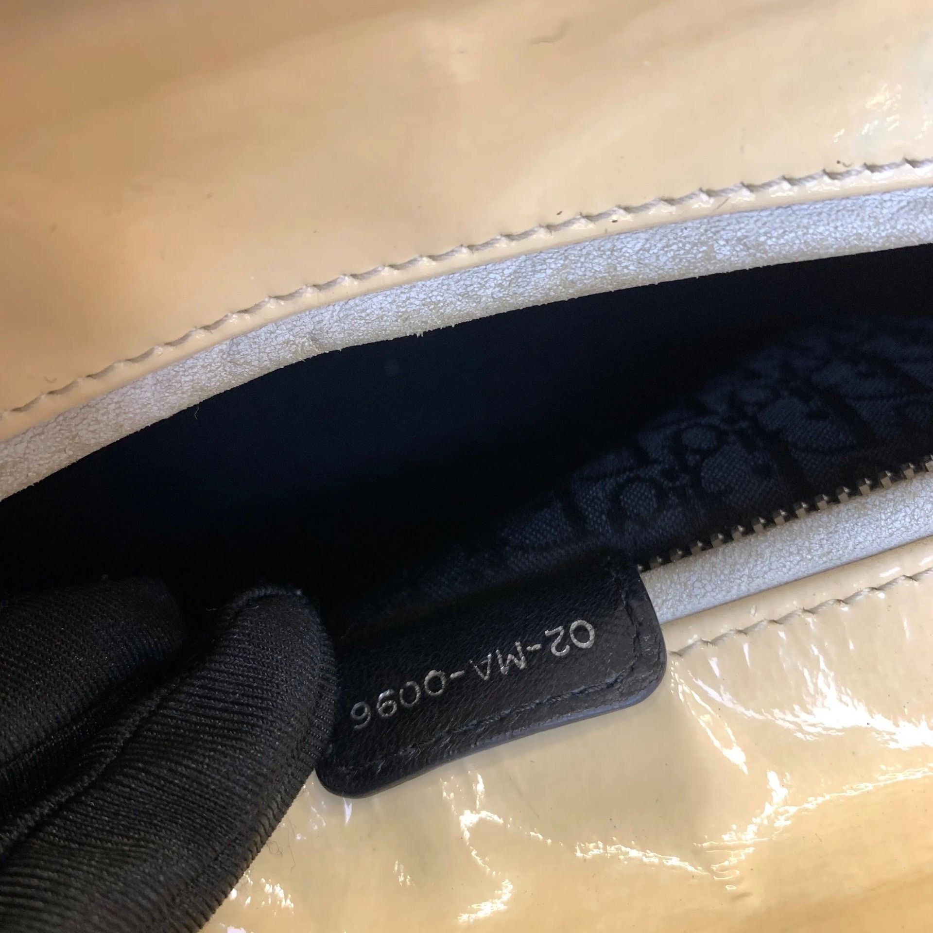 Dior Pre-loved Bag Very good condition Size ONE SIZE - 9 Thumbnail