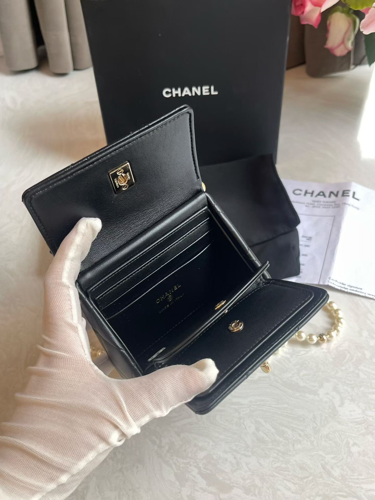Chanel Pre-loved Bag Very good condition Size ONE SIZE - 9 Thumbnail