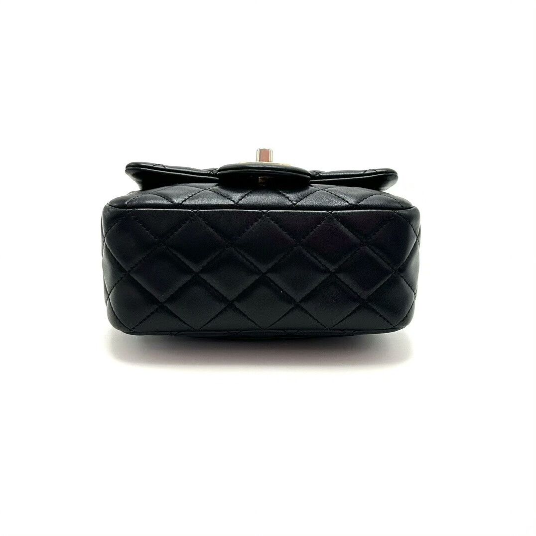 Chanel Pre-loved Bag Very good condition Size ONE SIZE - 5 Thumbnail