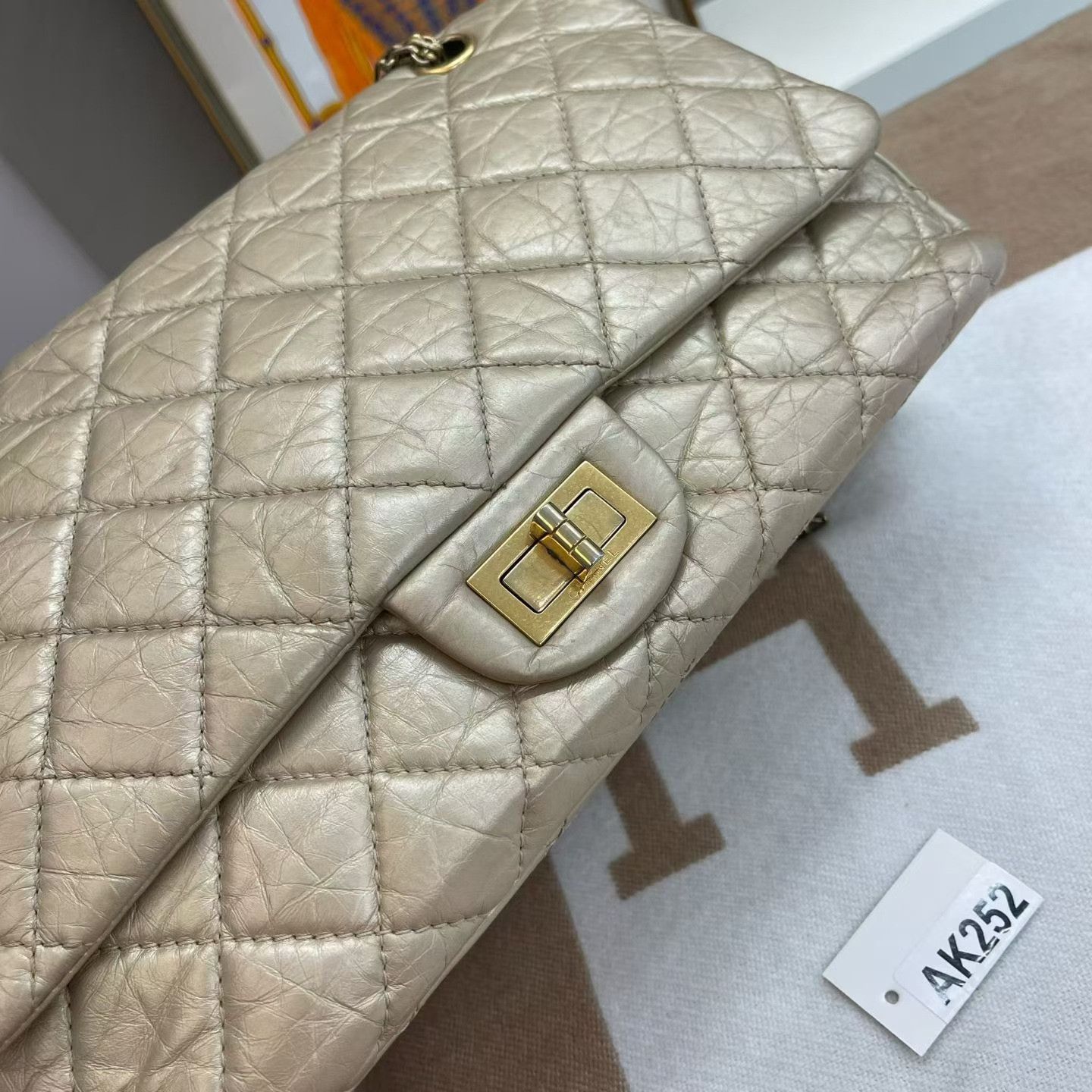 Chanel Pre-loved Bag Very good condition Size ONE SIZE - 9 Thumbnail
