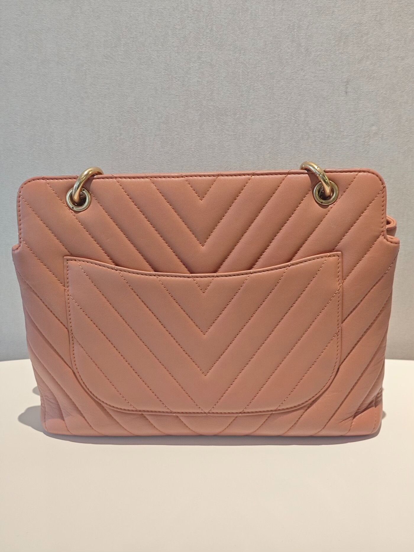 Chanel Pre-loved Bag Very good condition Size ONE SIZE - 2 Thumbnail