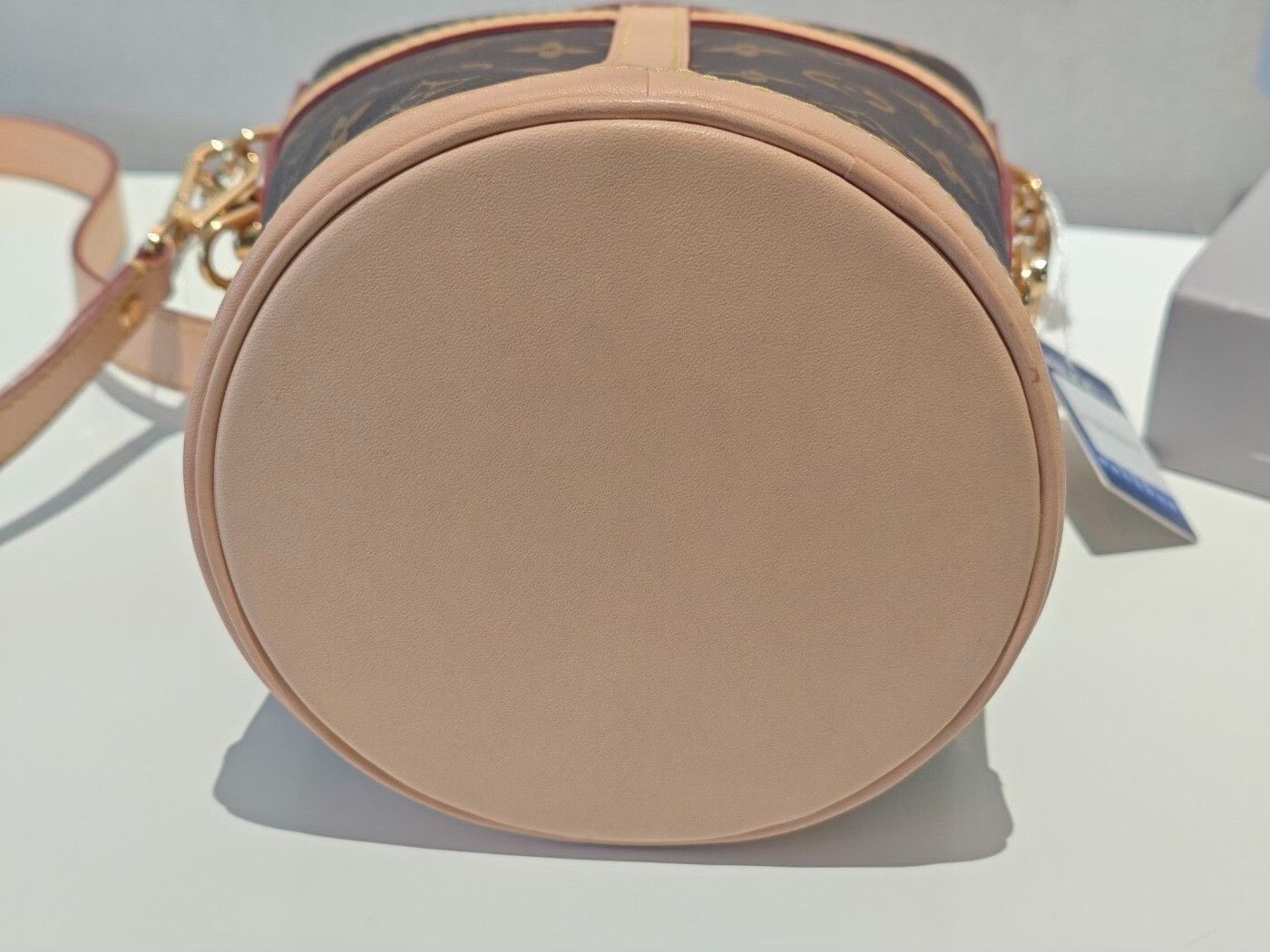 Louis Vuitton Pre-loved Bag Very good condition Size ONE SIZE - 6 Thumbnail