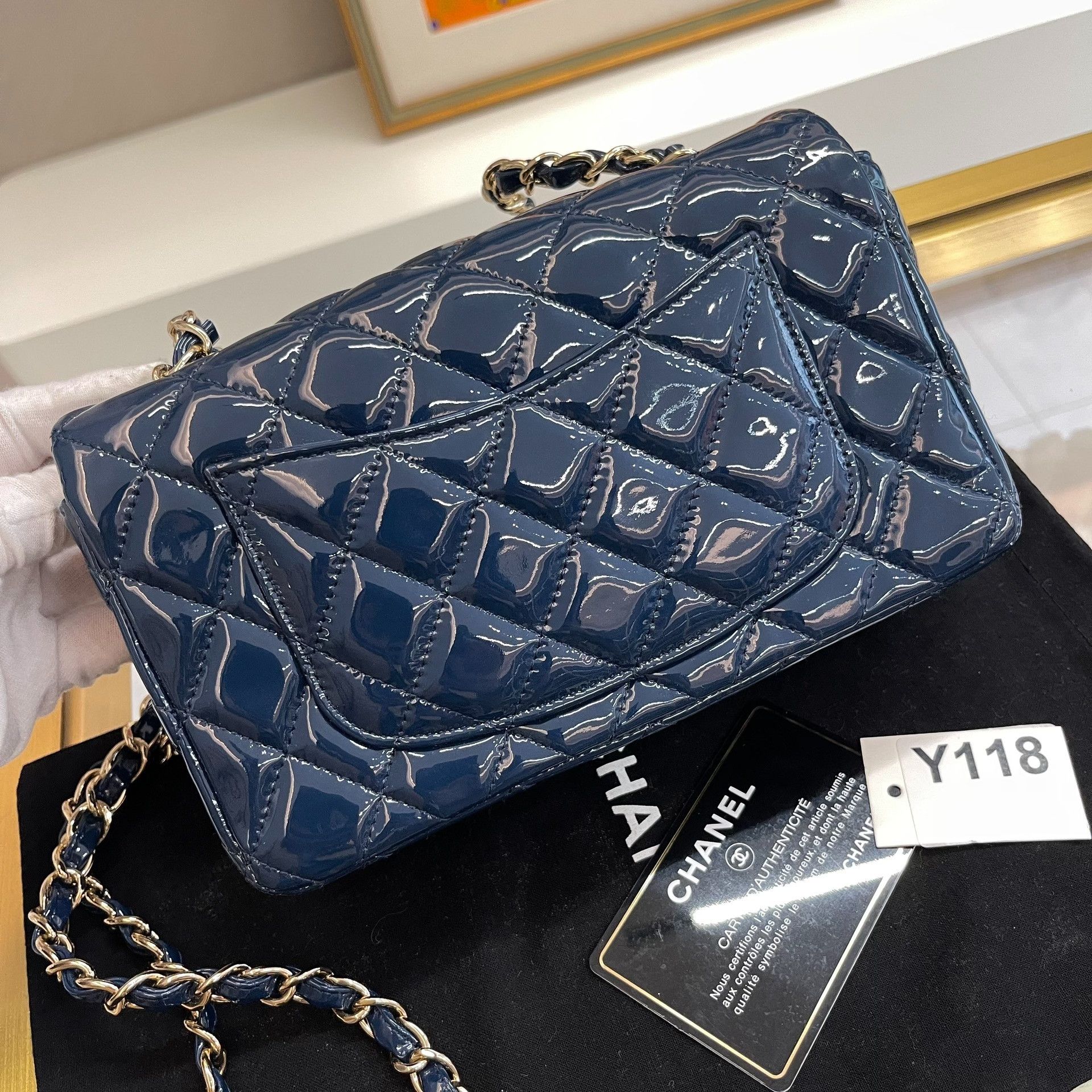 Chanel Pre-loved Bag Very good condition Size ONE SIZE - 6 Thumbnail