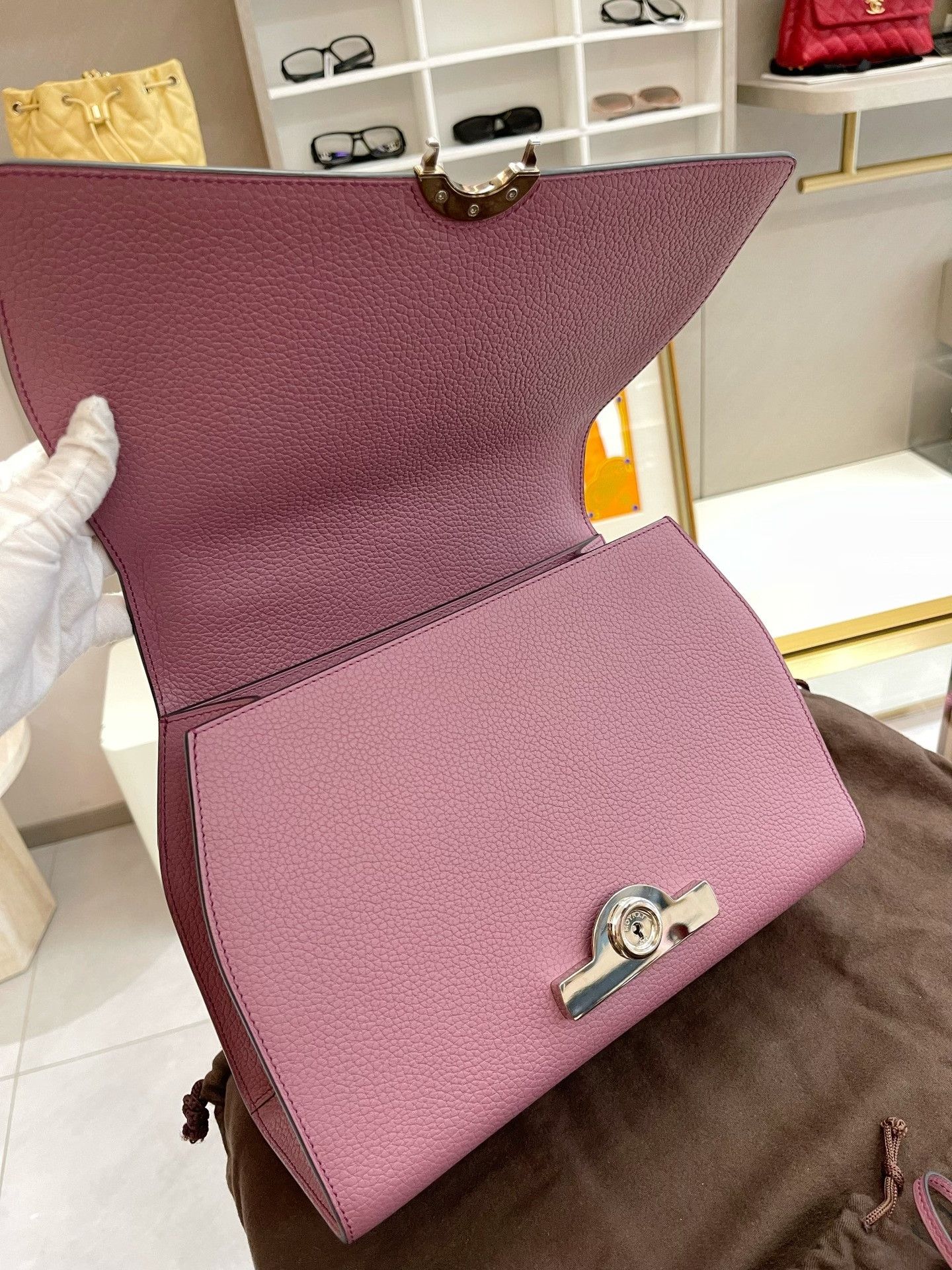 Moynat Pre-loved Bag Very good condition Size ONE SIZE - 8 Thumbnail