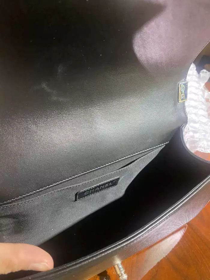 Chanel Pre-loved Bag Very good condition Size ONE SIZE - 6 Thumbnail