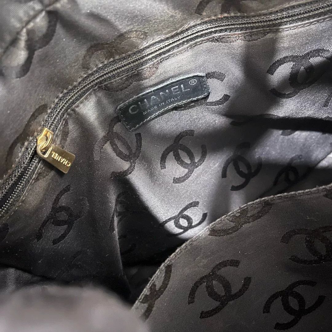 Chanel Pre-loved Bag Very good condition Size ONE SIZE - 9 Thumbnail