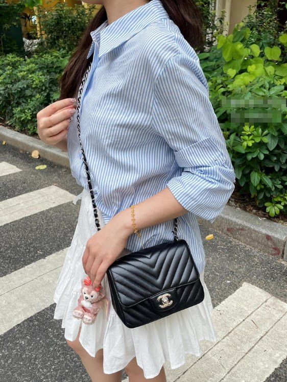 Chanel Pre-loved Bag Very good condition Size ONE SIZE - 9 Thumbnail