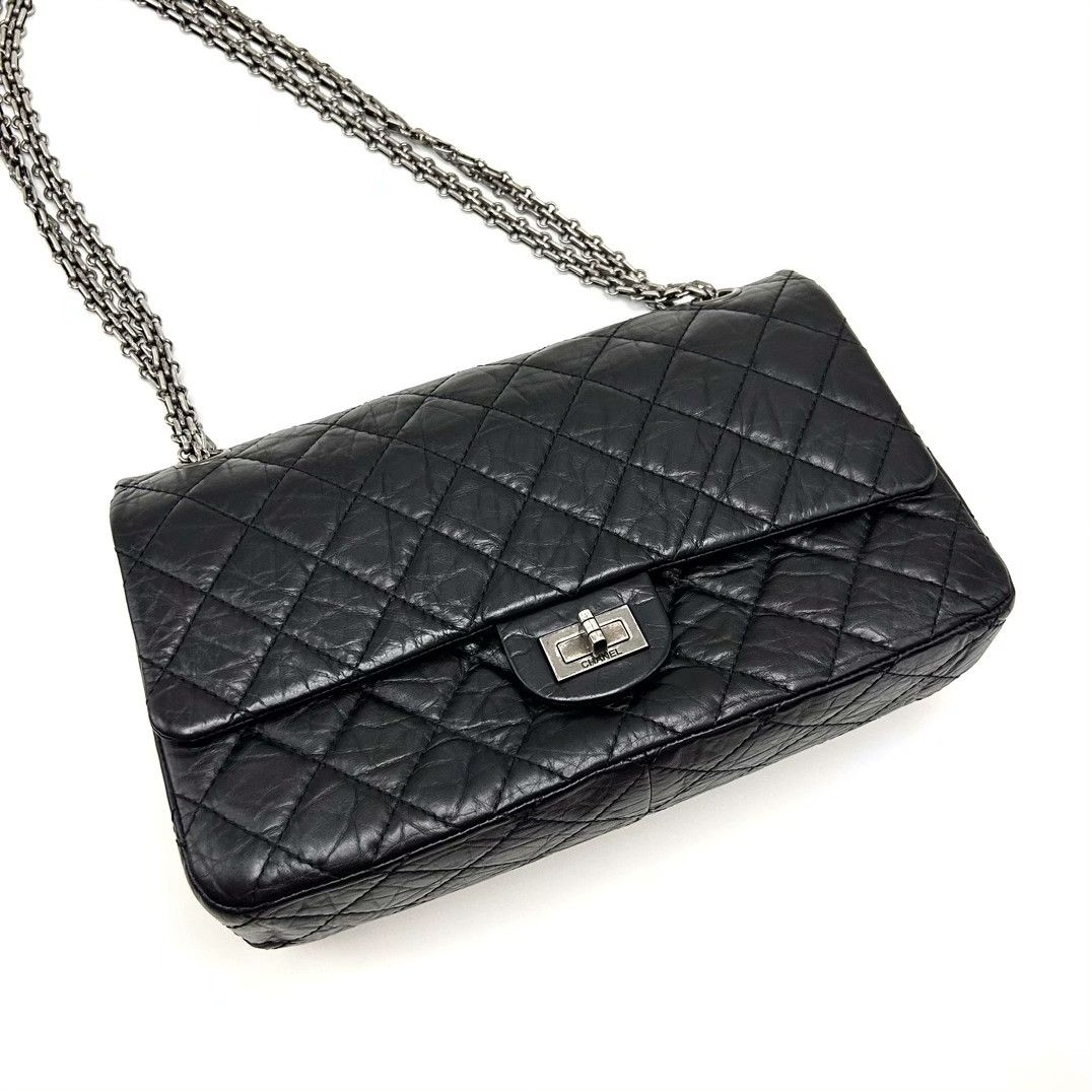 Chanel Pre-loved Bag Very good condition Size ONE SIZE - 4 Thumbnail