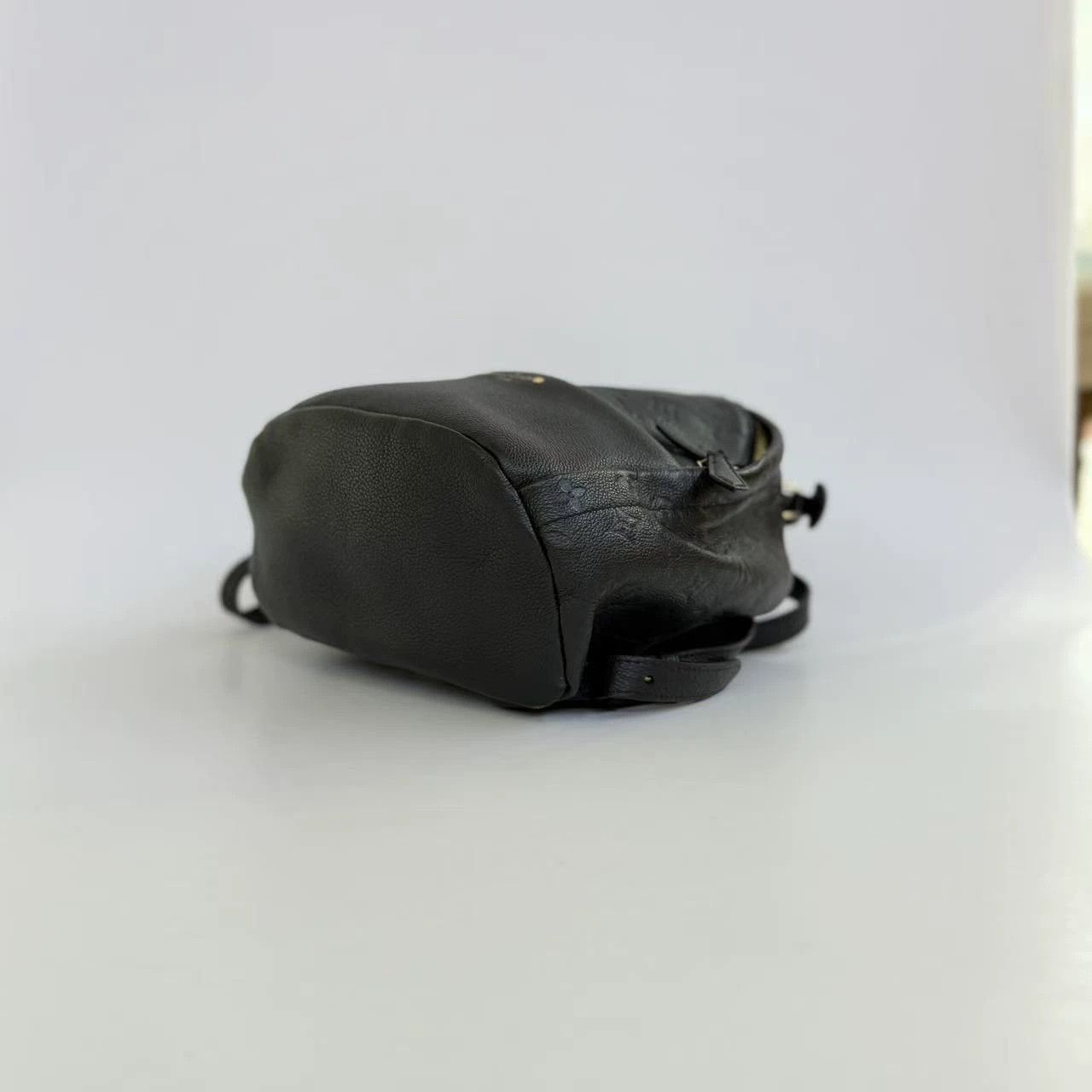Louis Vuitton Pre-loved Bag Very good condition Size ONE SIZE - 8 Thumbnail