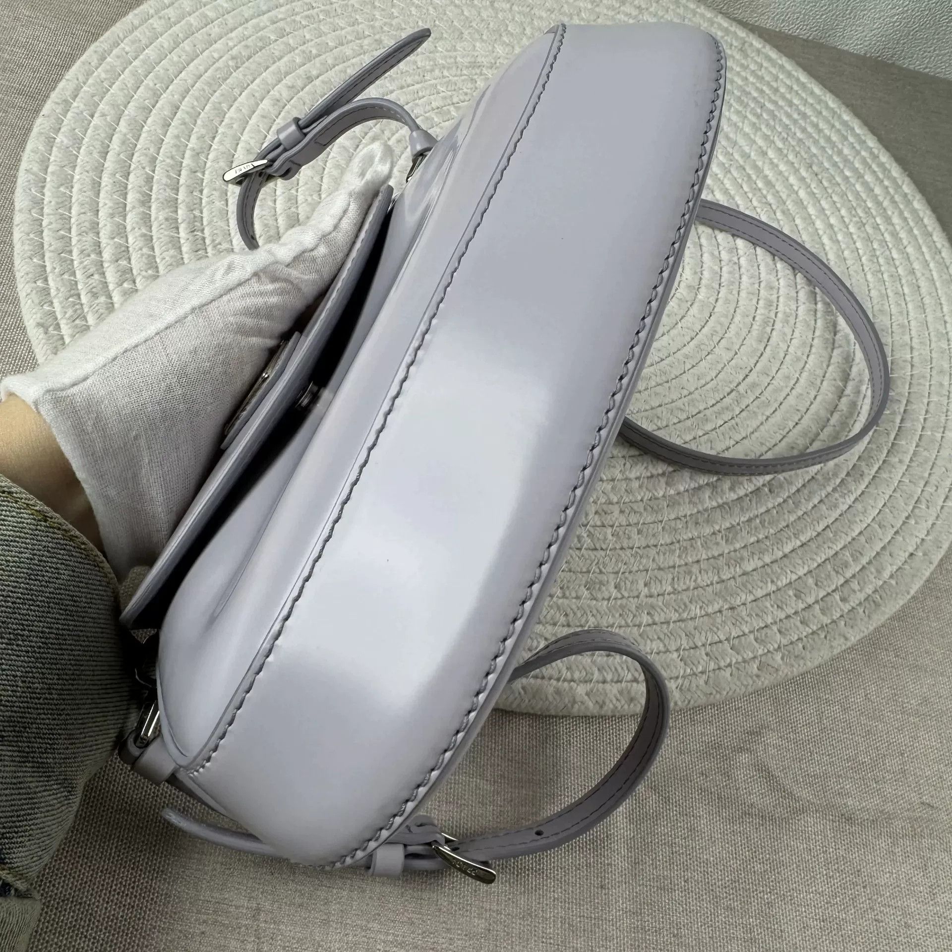 Prada Pre-loved Bag Very good condition Size ONE SIZE - 4 Thumbnail